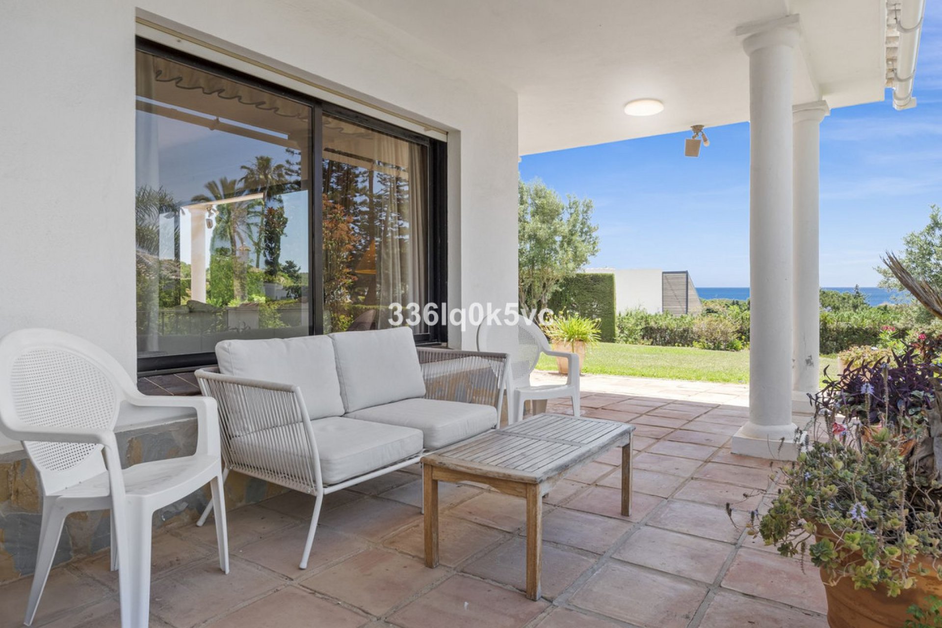 Resale - House - Detached Villa - Marbella - Las Chapas