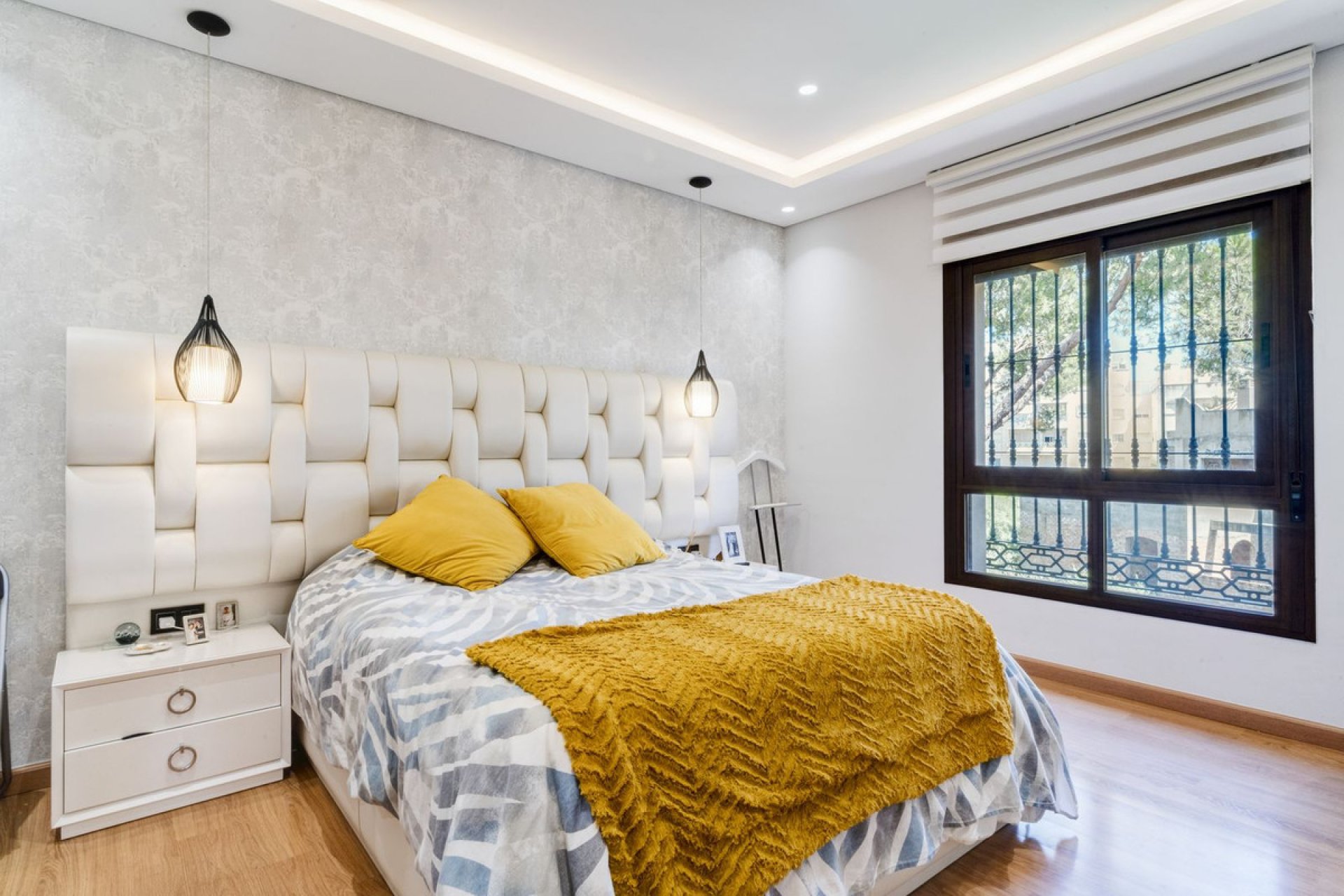 Resale - House - Detached Villa - Marbella - Las Chapas