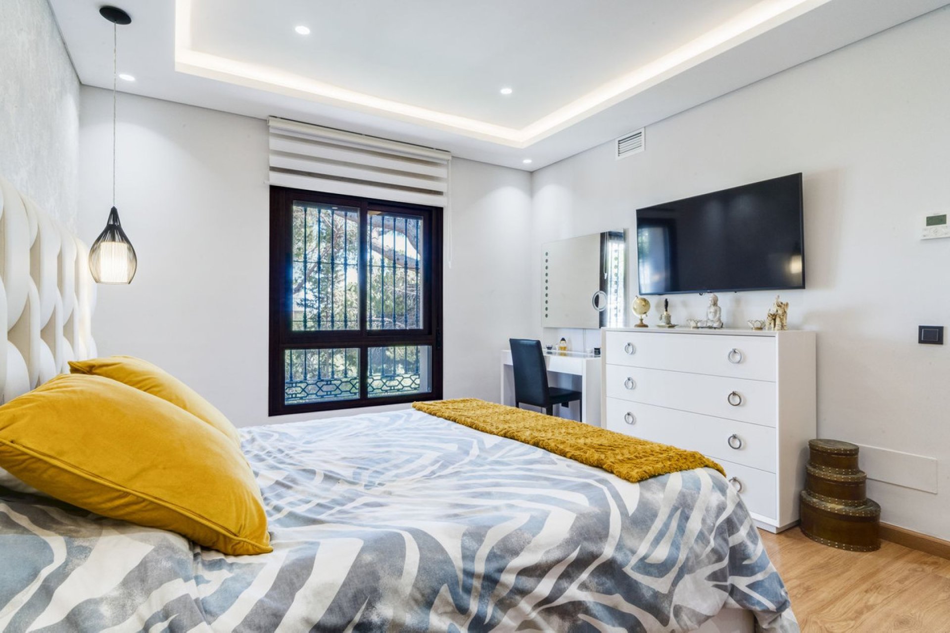 Resale - House - Detached Villa - Marbella - Las Chapas