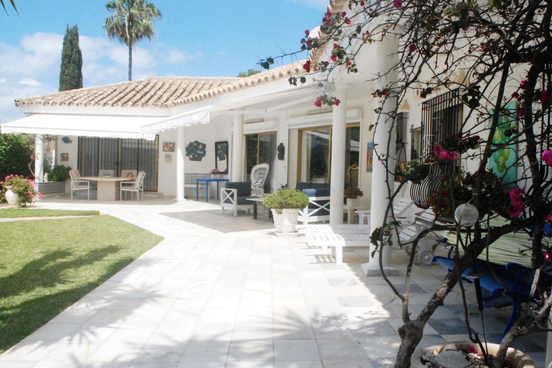 Resale - House - Detached Villa - Marbella - Las Chapas