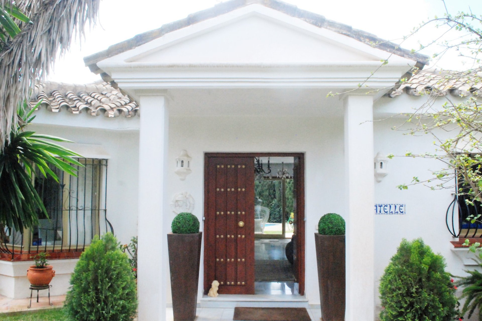 Resale - House - Detached Villa - Marbella - Las Chapas