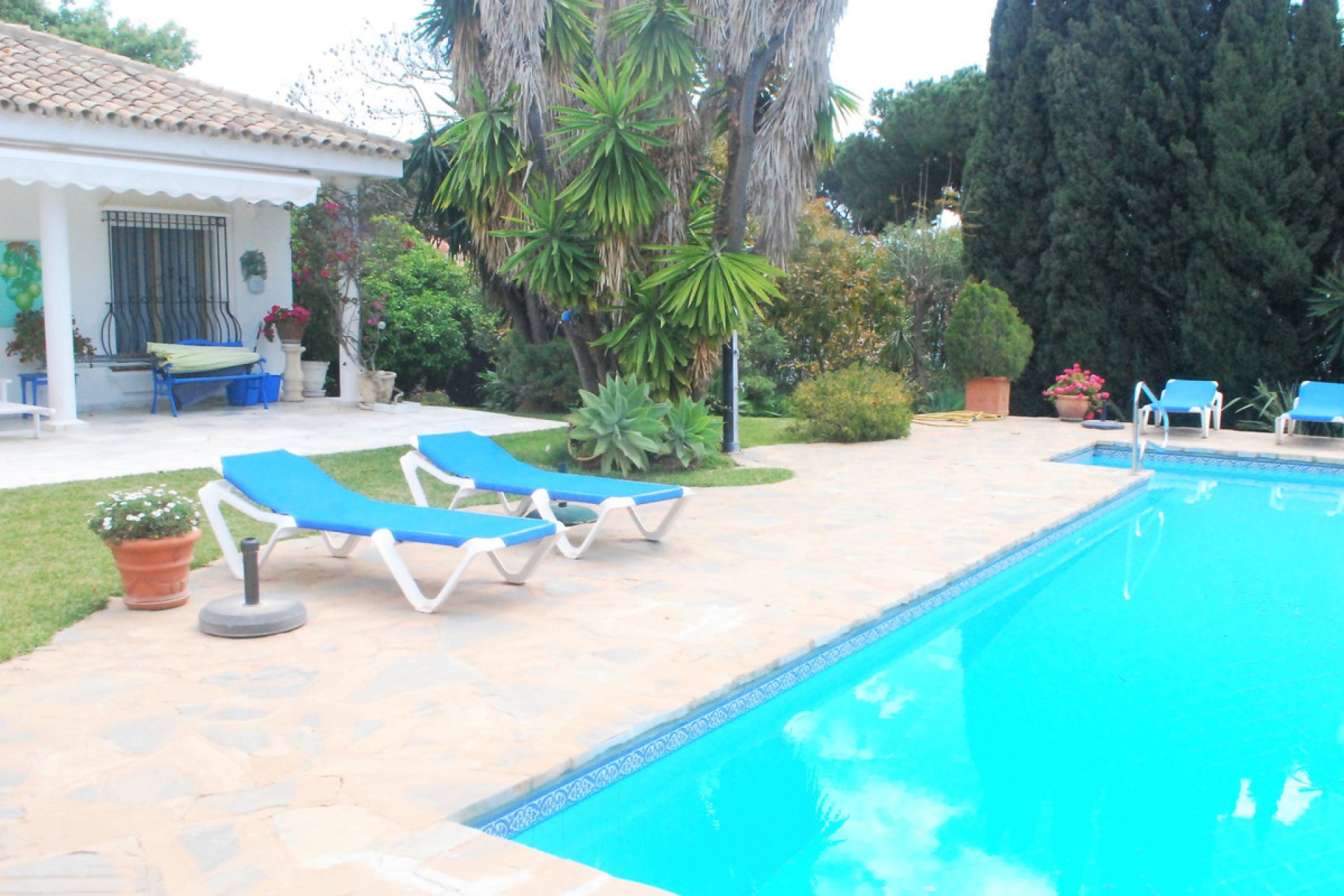 Resale - House - Detached Villa - Marbella - Las Chapas