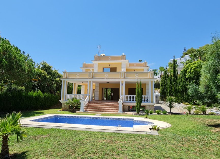 Resale - House - Detached Villa - Marbella - Las Chapas