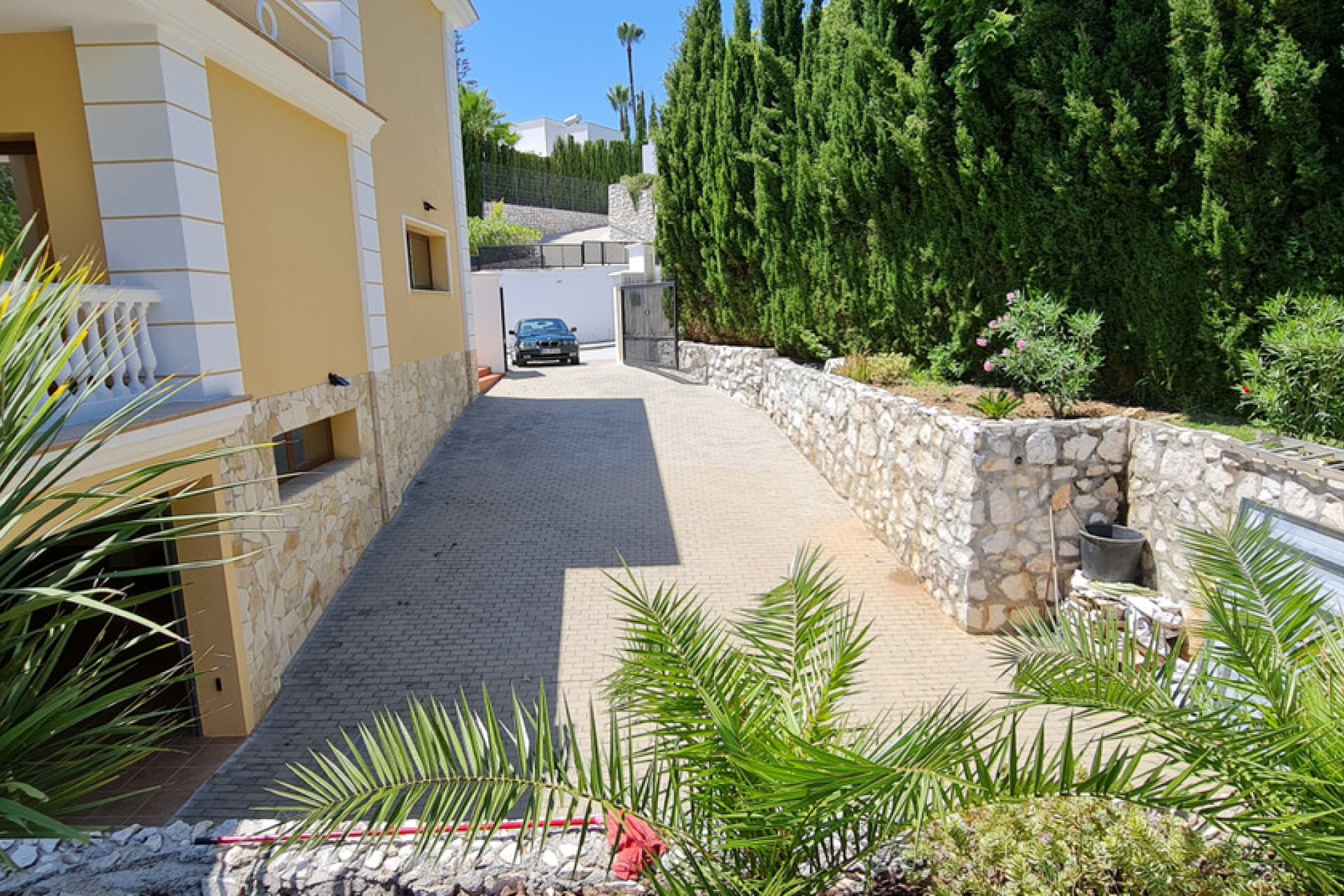 Resale - House - Detached Villa - Marbella - Las Chapas