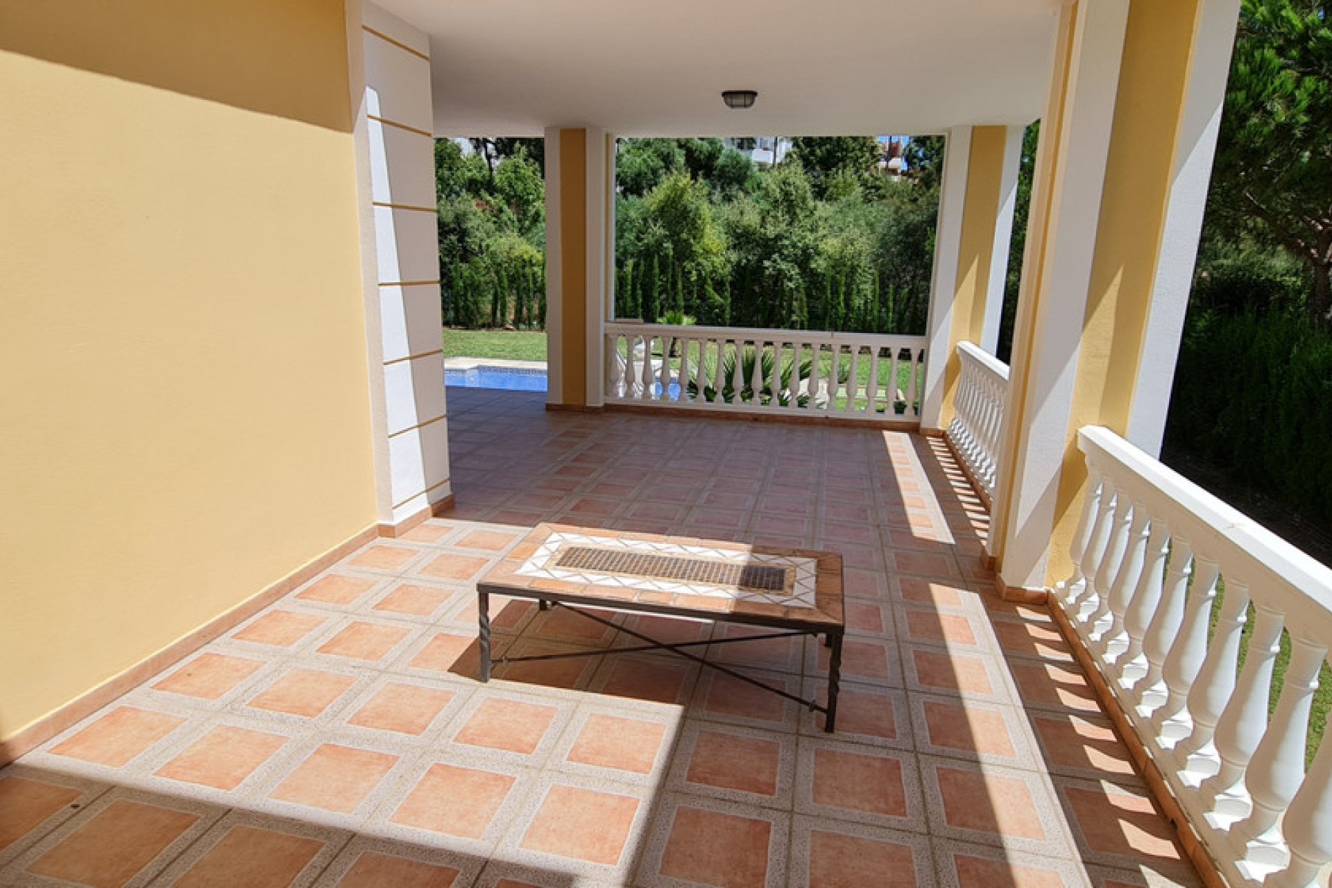 Resale - House - Detached Villa - Marbella - Las Chapas