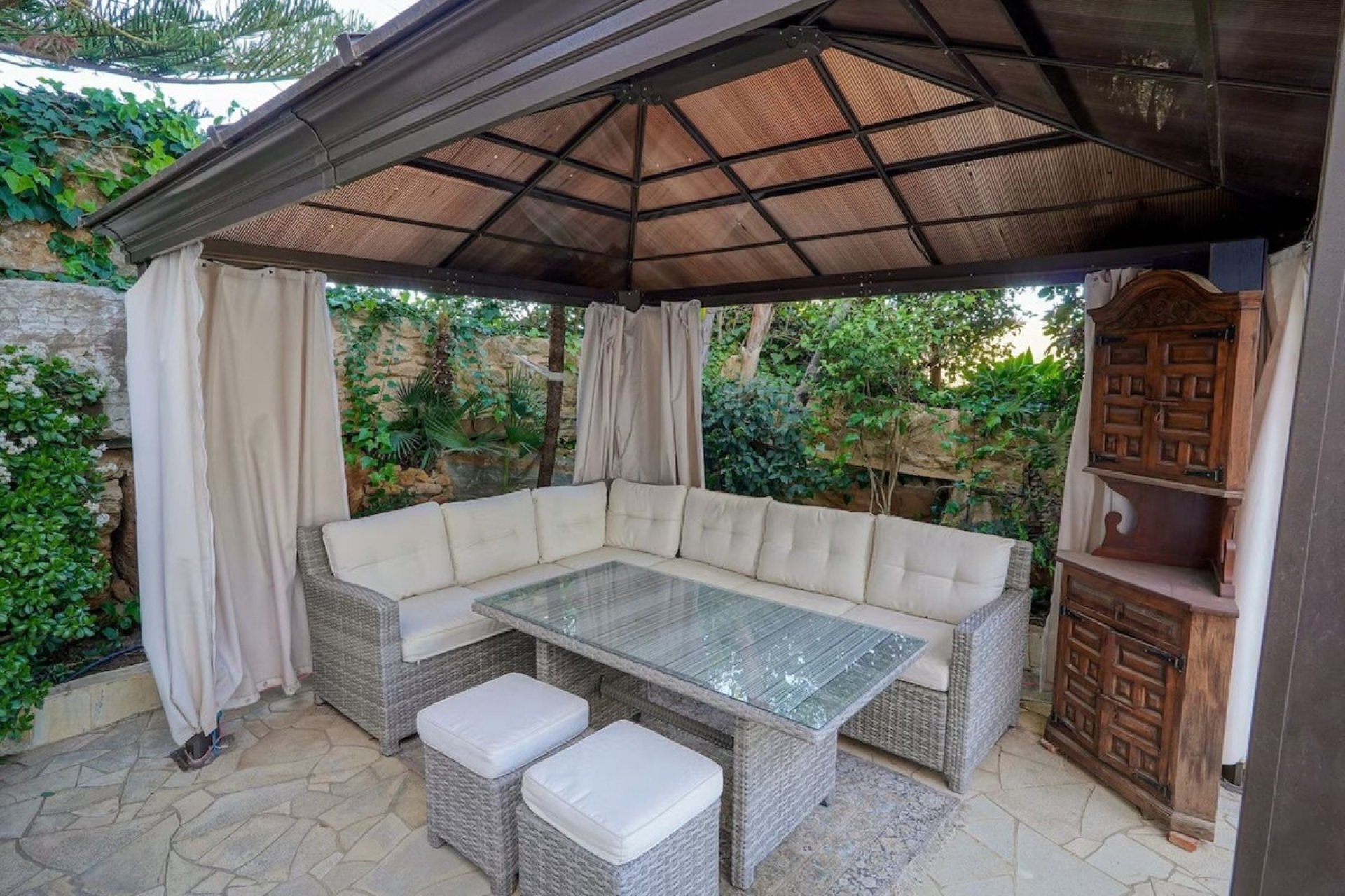 Resale - House - Detached Villa - Marbella - Las Chapas