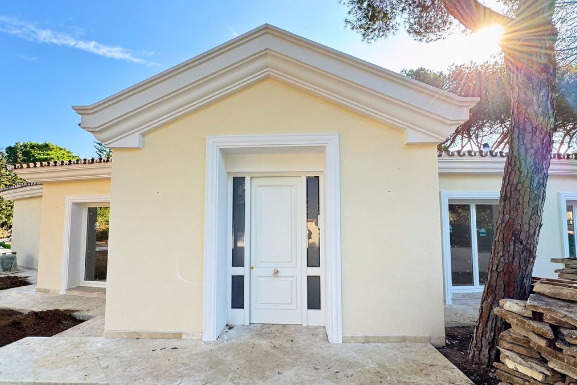 Resale - House - Detached Villa - Marbella - Las Chapas