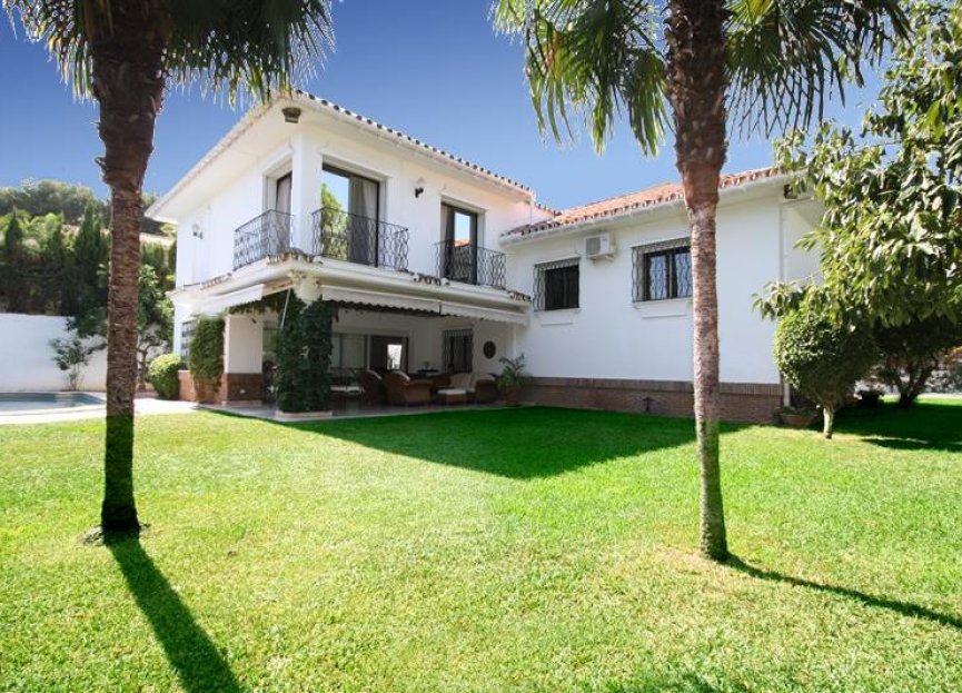 Resale - House - Detached Villa - Marbella - Los Monteros