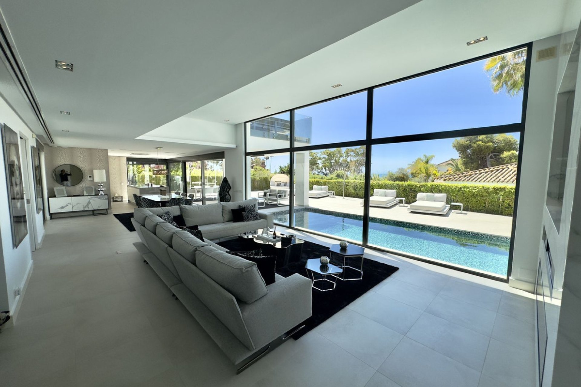 Resale - House - Detached Villa - Marbella - Los Monteros