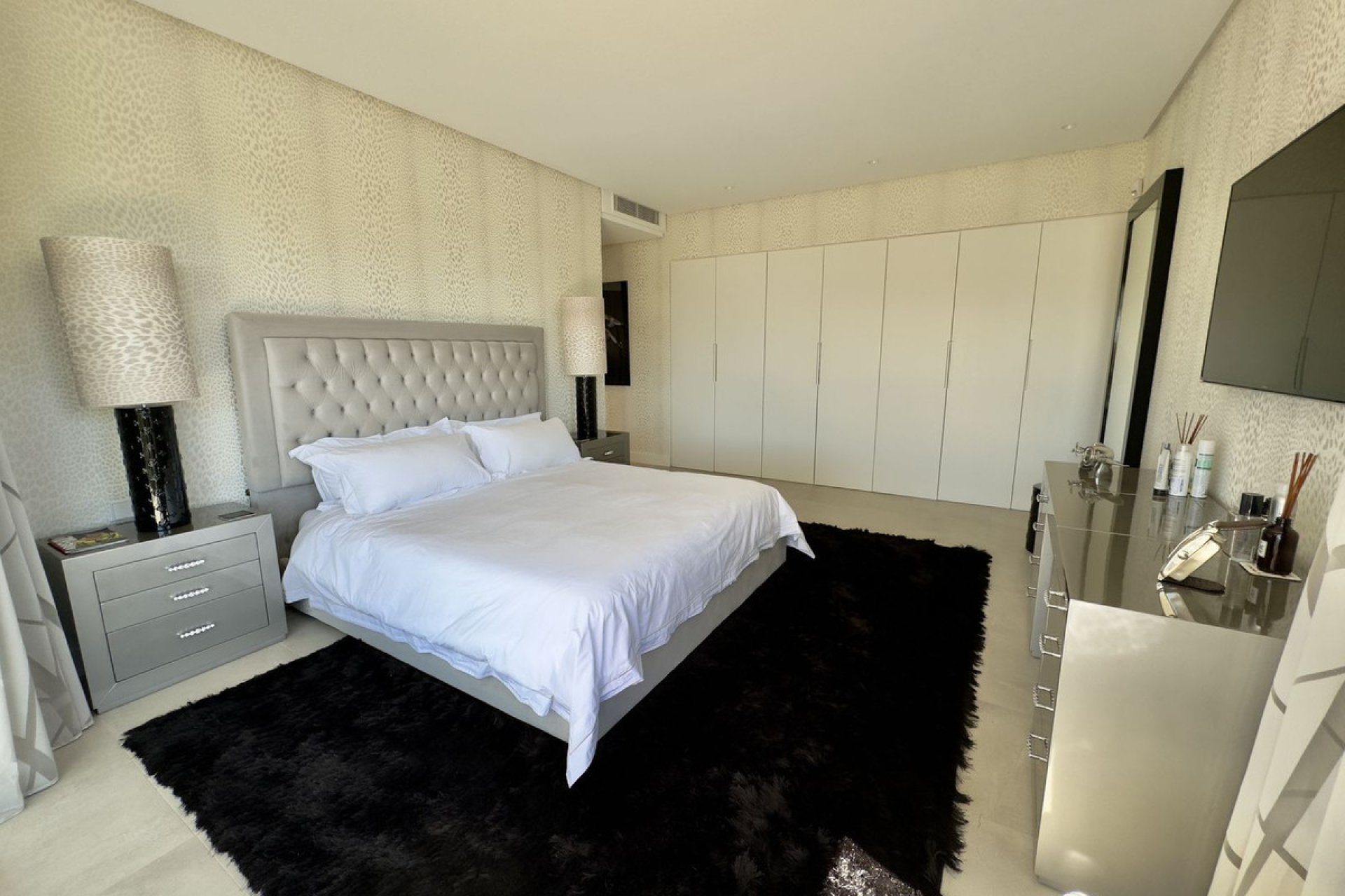 Resale - House - Detached Villa - Marbella - Los Monteros