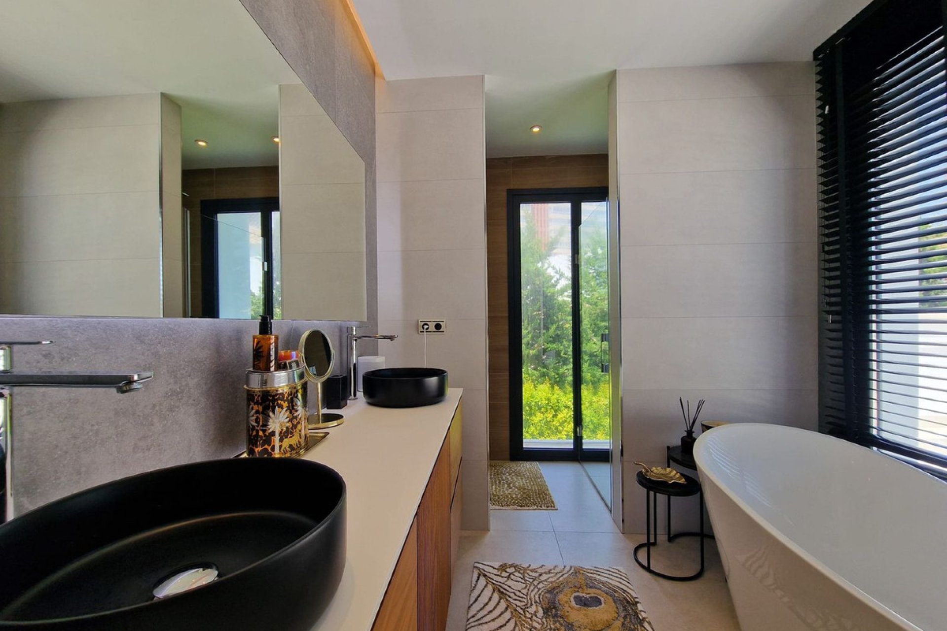 Resale - House - Detached Villa - Marbella - Marbella Centro