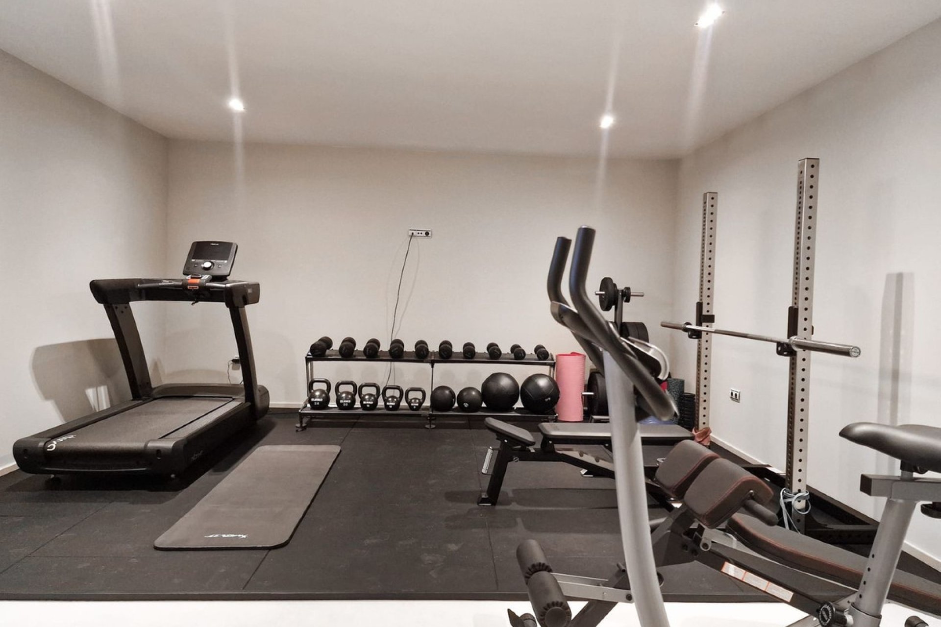 Resale - House - Detached Villa - Marbella - Marbella Centro