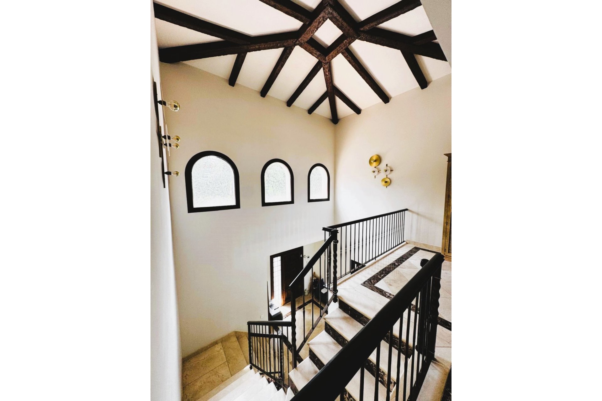 Resale - House - Detached Villa - Marbella - Marbella Centro