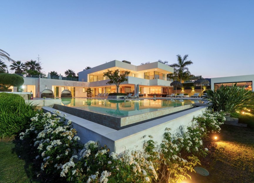 Resale - House - Detached Villa - Marbella - Marbella Centro