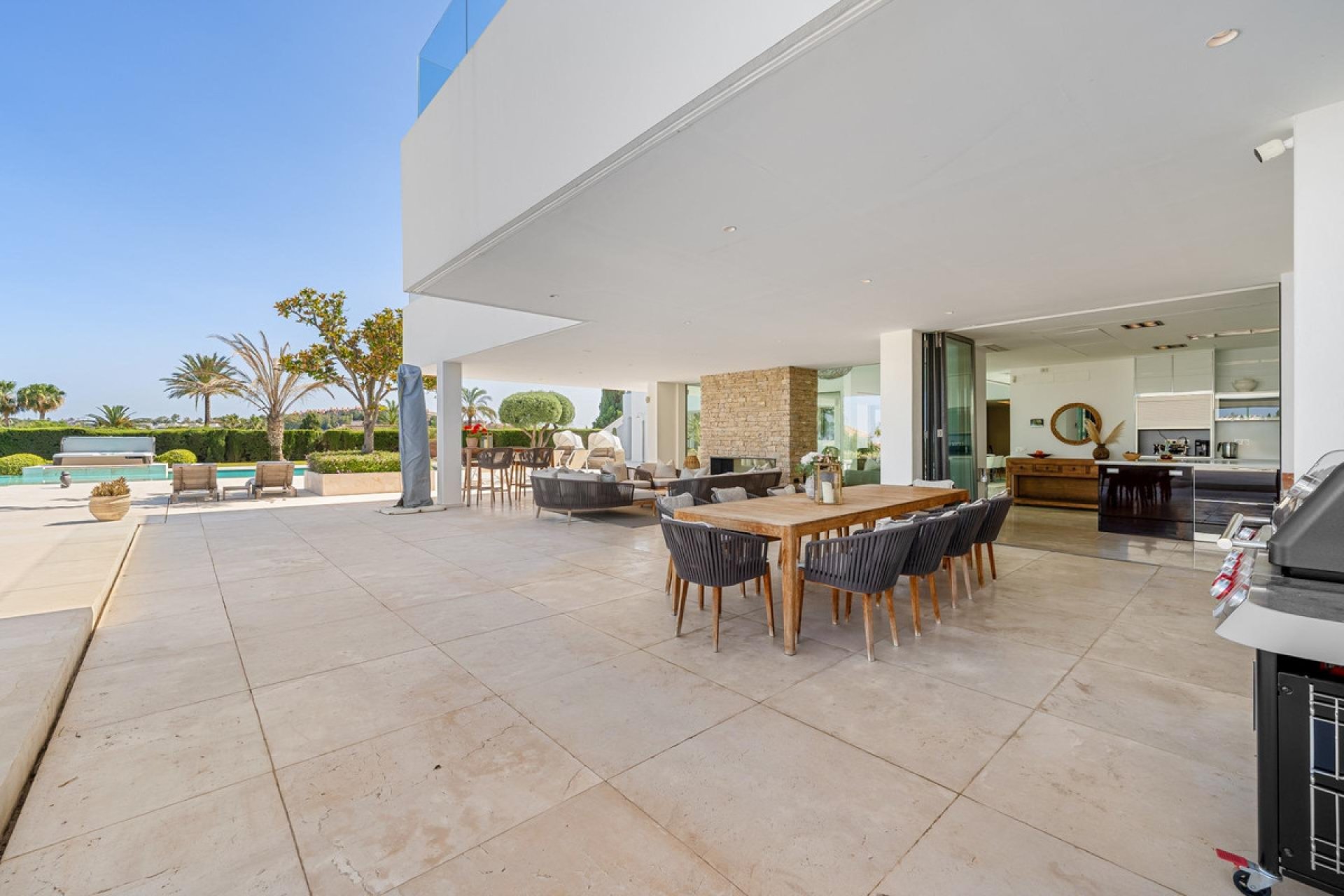 Resale - House - Detached Villa - Marbella - Marbella Centro