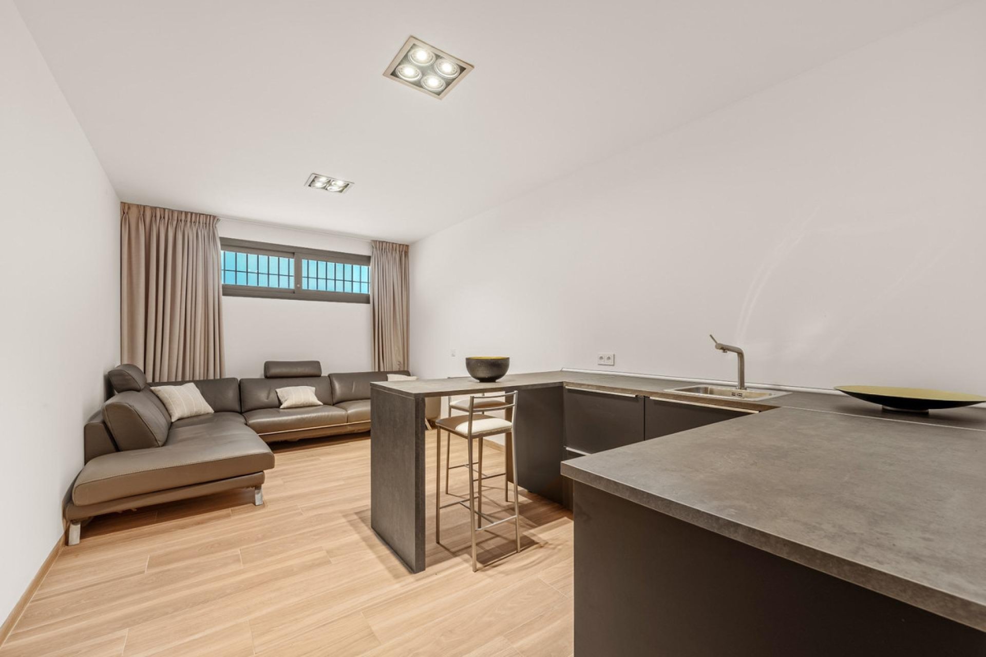 Resale - House - Detached Villa - Marbella - Marbella Centro