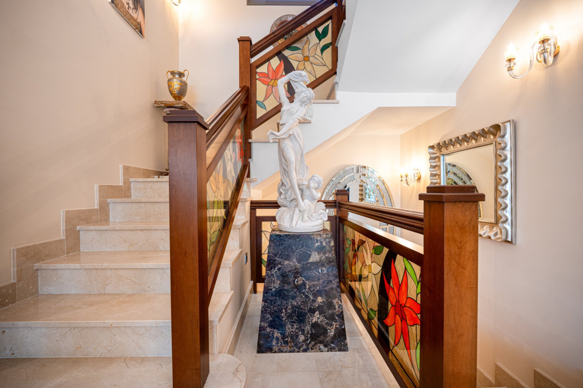 Resale - House - Detached Villa - Marbella - Marbella Centro