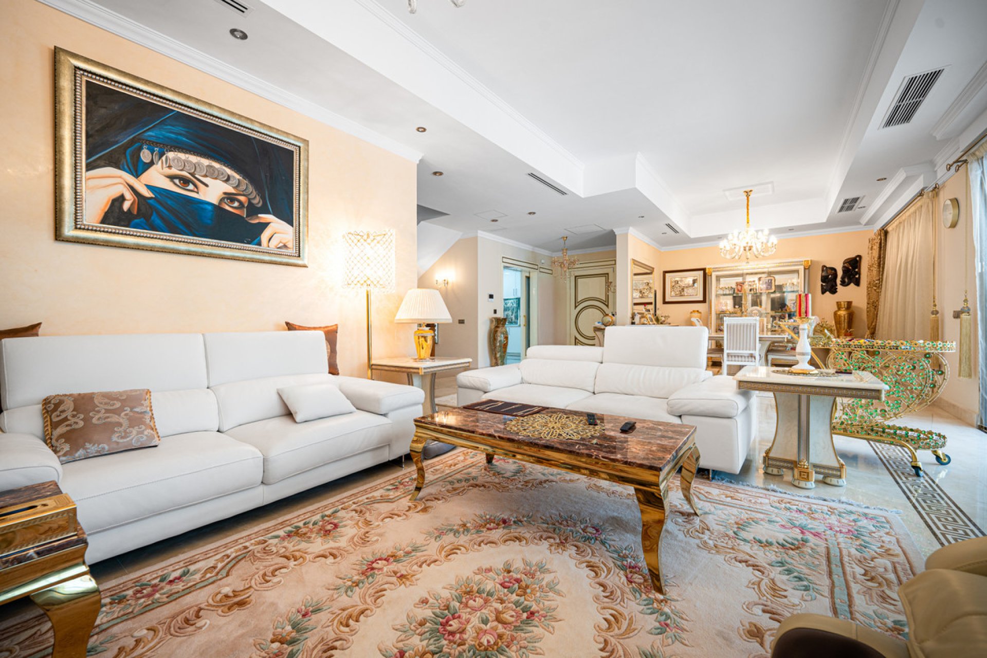 Resale - House - Detached Villa - Marbella - Marbella Centro