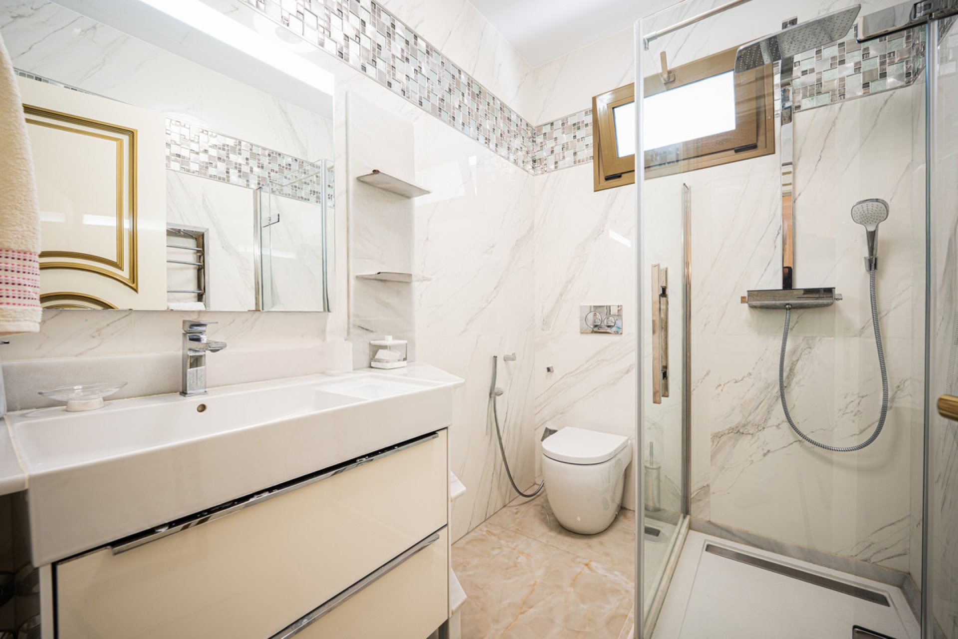 Resale - House - Detached Villa - Marbella - Marbella Centro