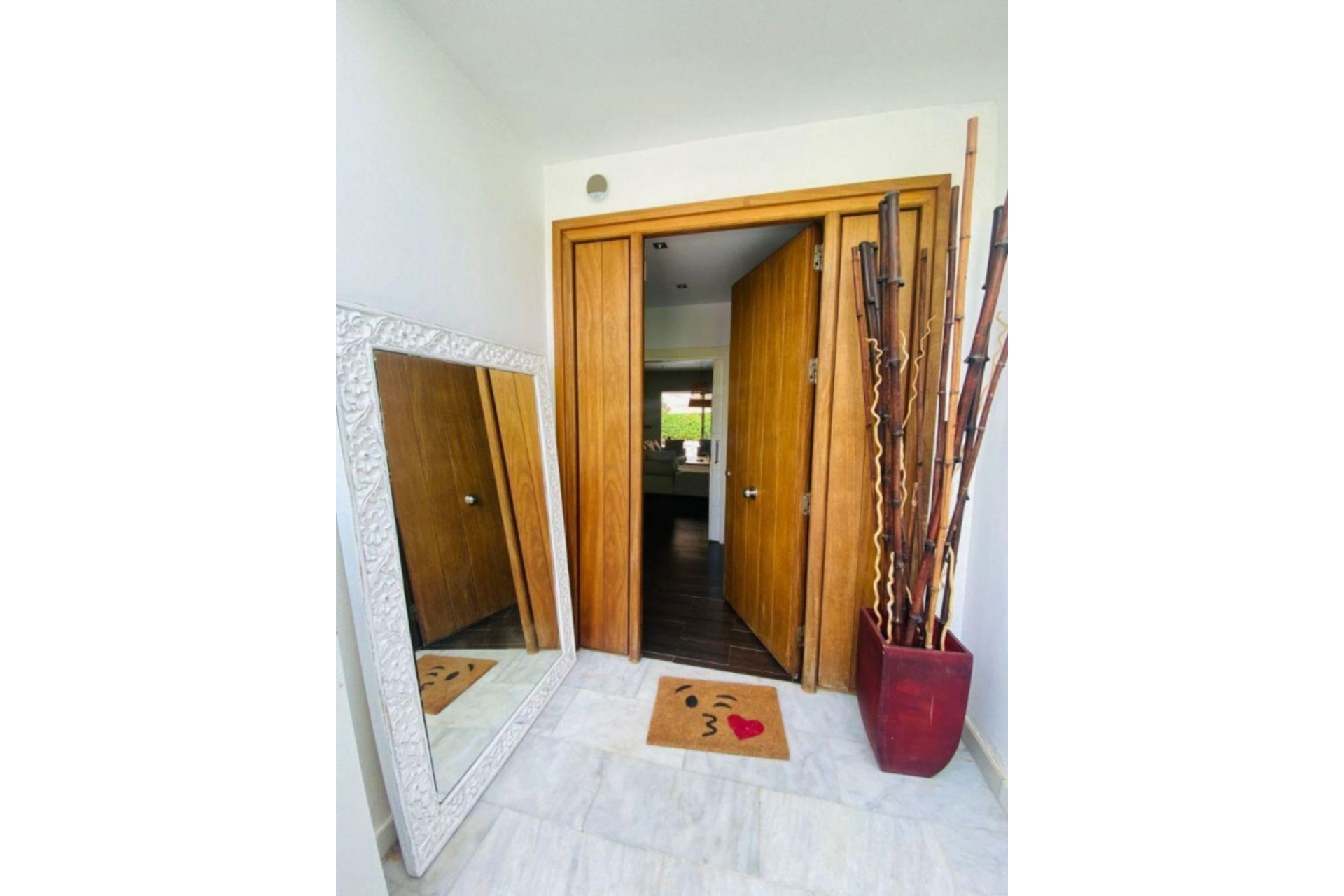 Resale - House - Detached Villa - Marbella - Marbella Centro