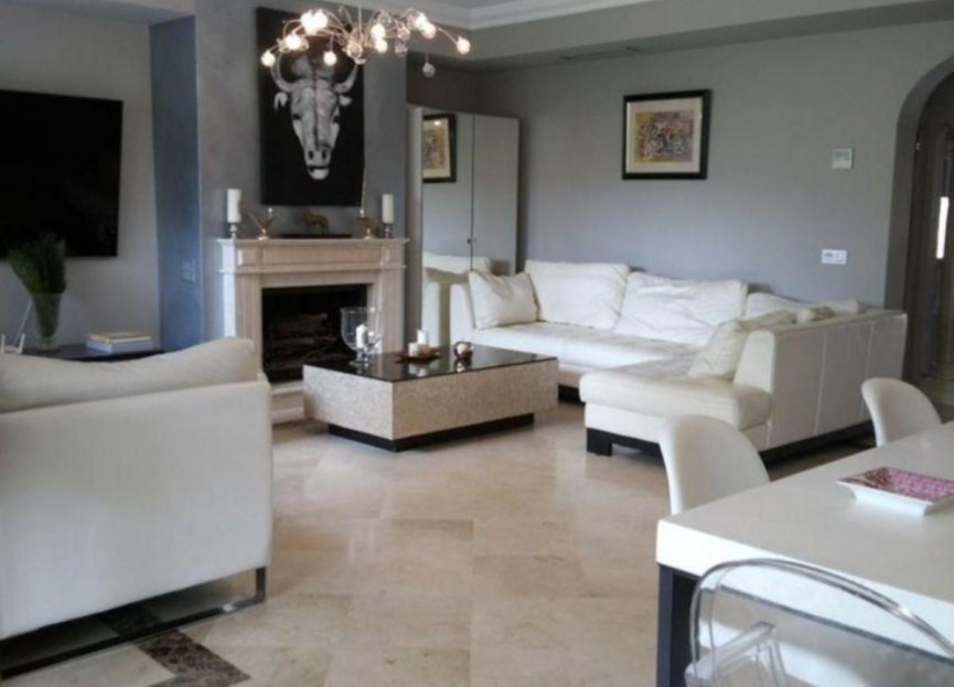 Resale - House - Detached Villa - Marbella - Marbella Centro