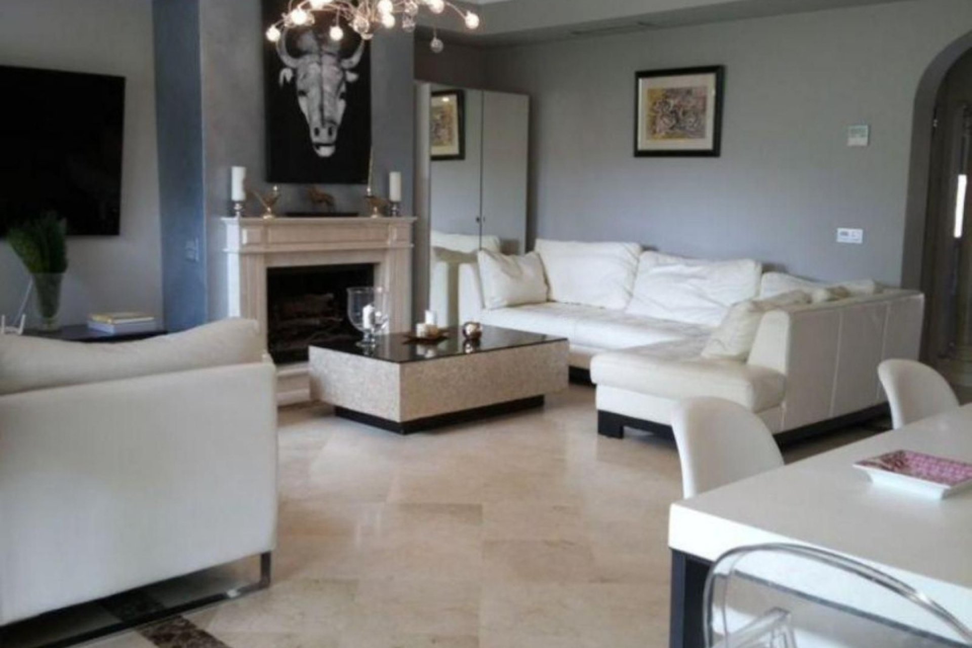 Resale - House - Detached Villa - Marbella - Marbella Centro