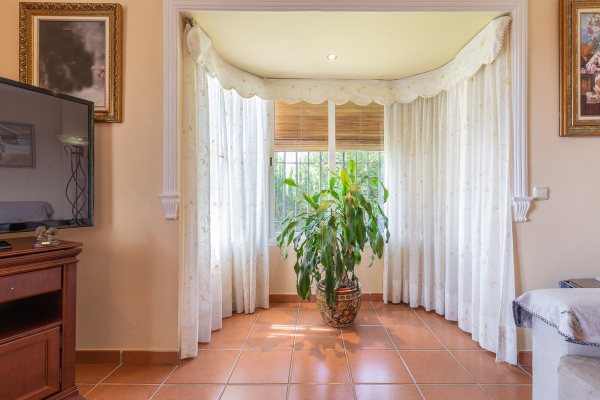 Resale - House - Detached Villa - Marbella - Marbella Centro