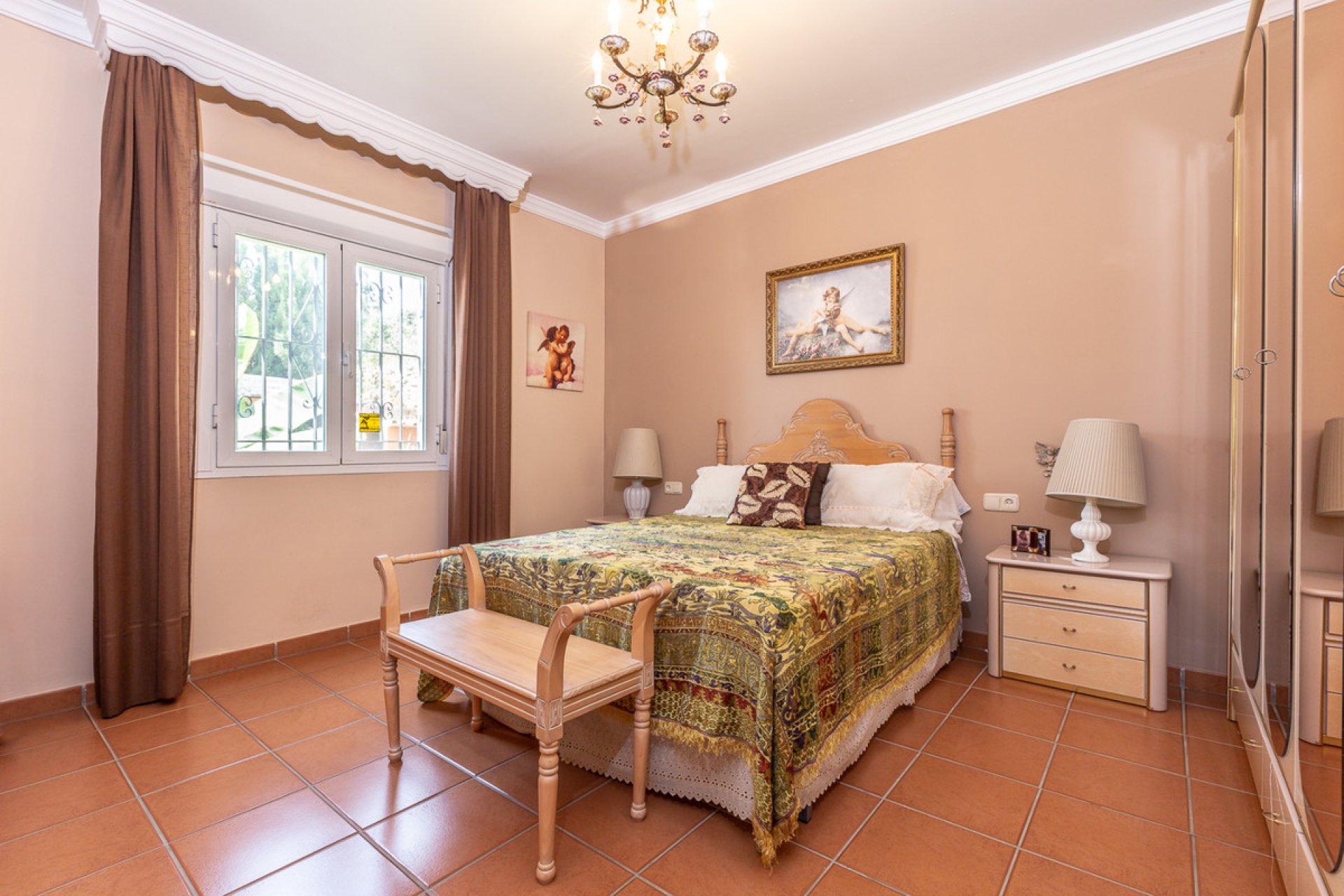 Resale - House - Detached Villa - Marbella - Marbella Centro