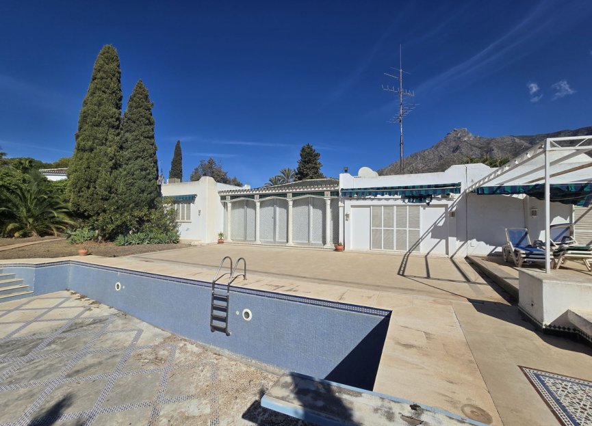 Resale - House - Detached Villa - Marbella - Marbella Centro