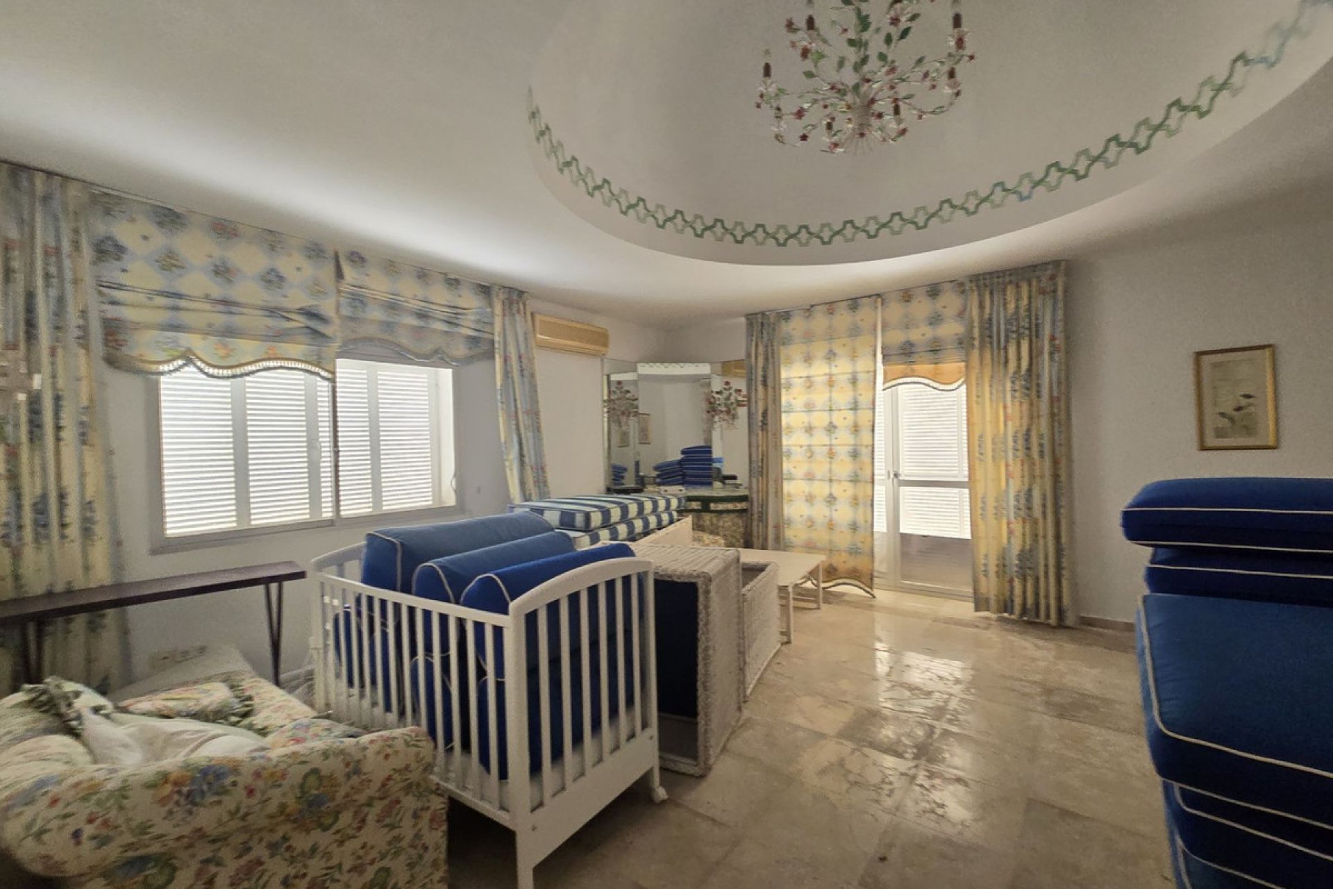 Resale - House - Detached Villa - Marbella - Marbella Centro