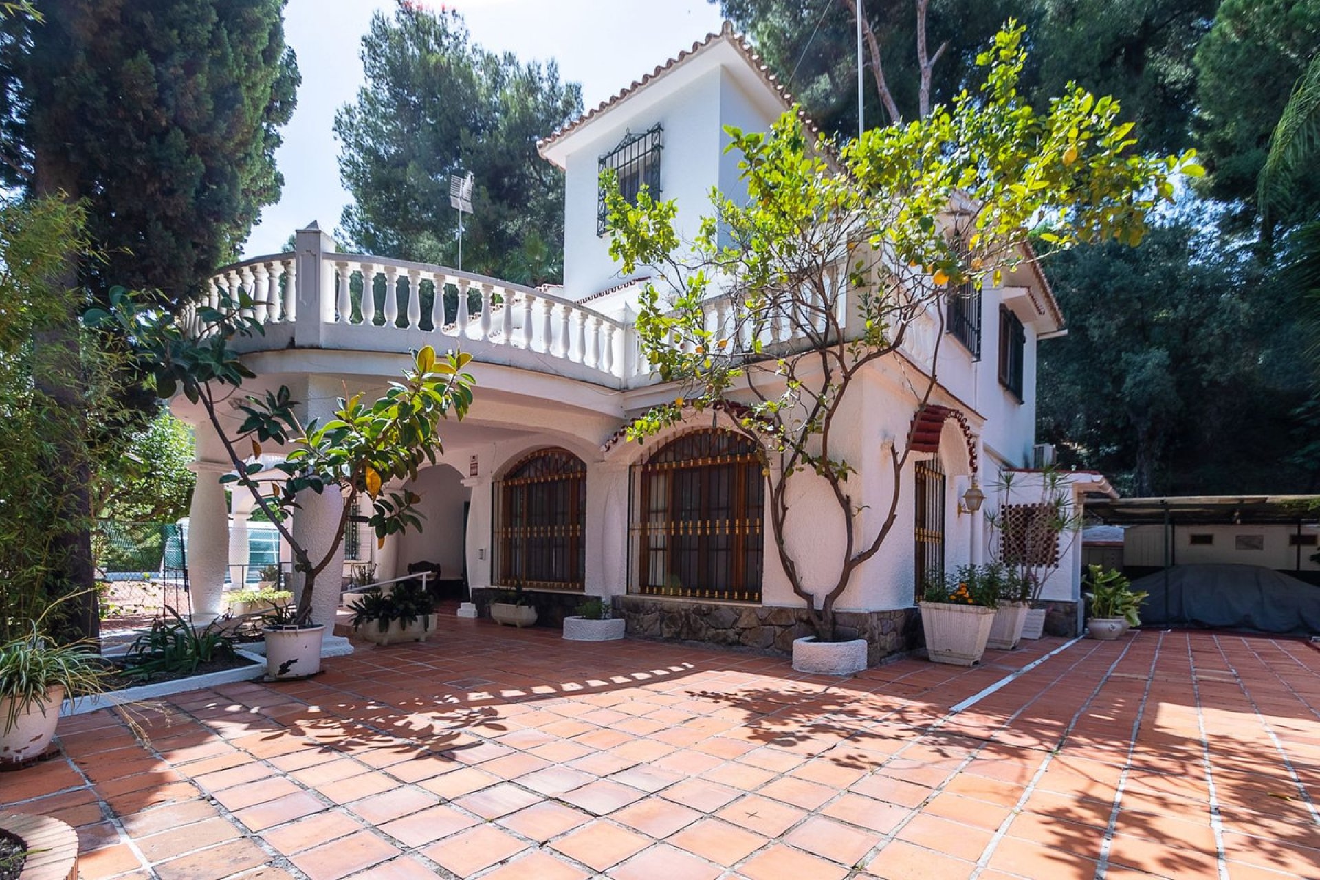 Resale - House - Detached Villa - Marbella - Marbella Centro