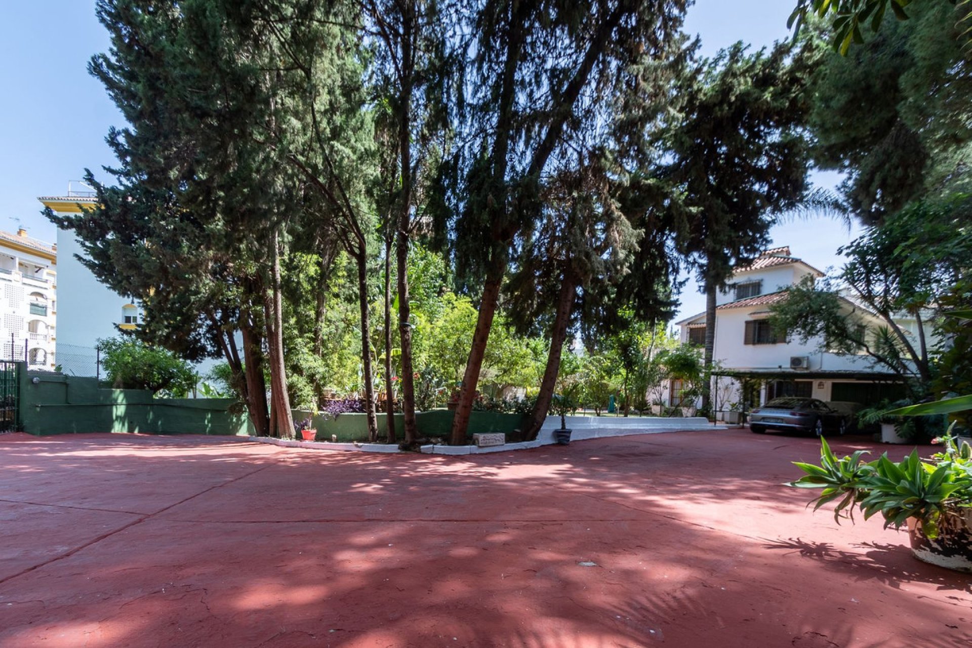 Resale - House - Detached Villa - Marbella - Marbella Centro