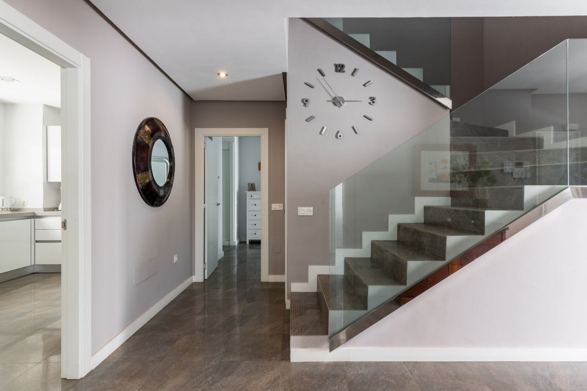 Resale - House - Detached Villa - Marbella - Marbella Centro