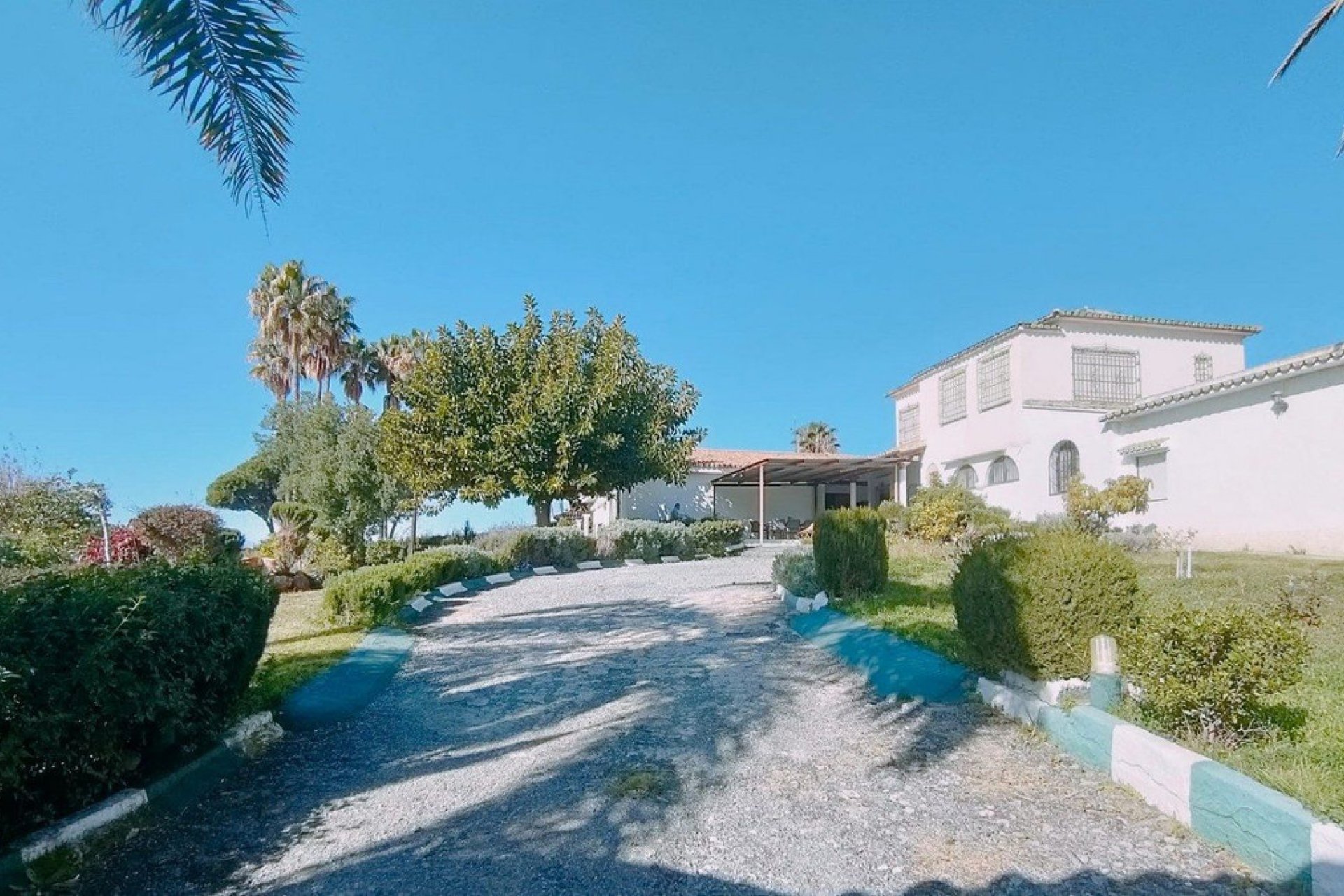Resale - House - Detached Villa - Marbella - Marbella Centro