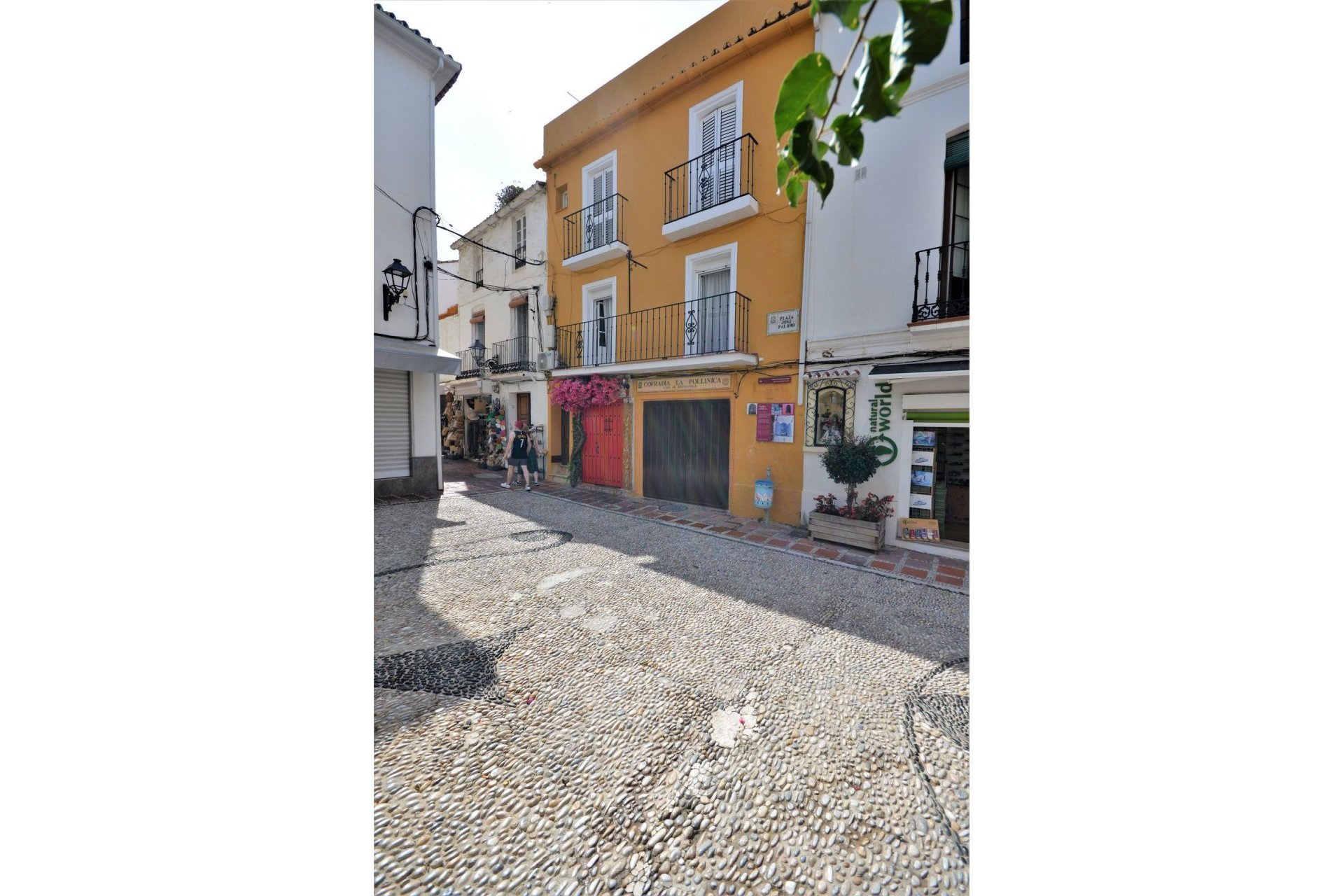 Resale - House - Detached Villa - Marbella - Marbella Centro