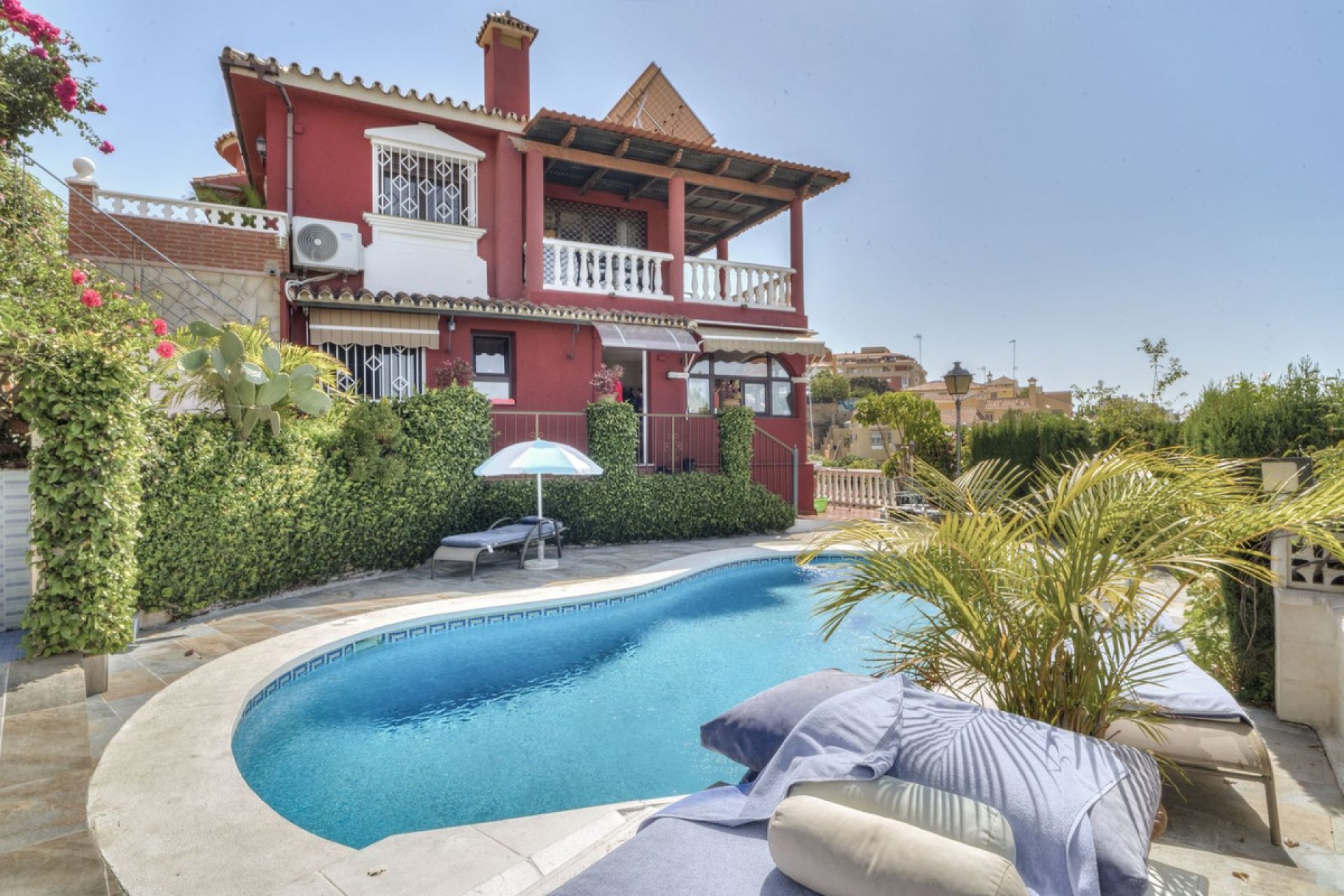 Resale - House - Detached Villa - Marbella - Marbella Centro