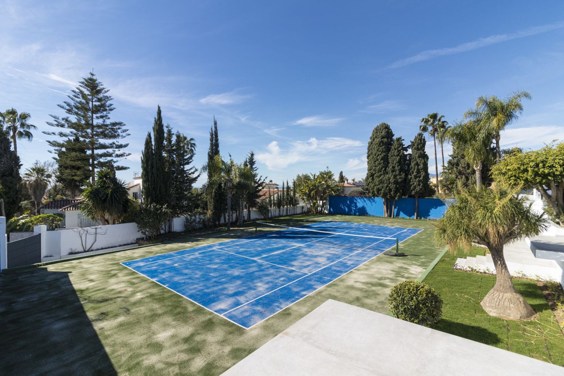 Resale - House - Detached Villa - Marbella - Marbella Centro