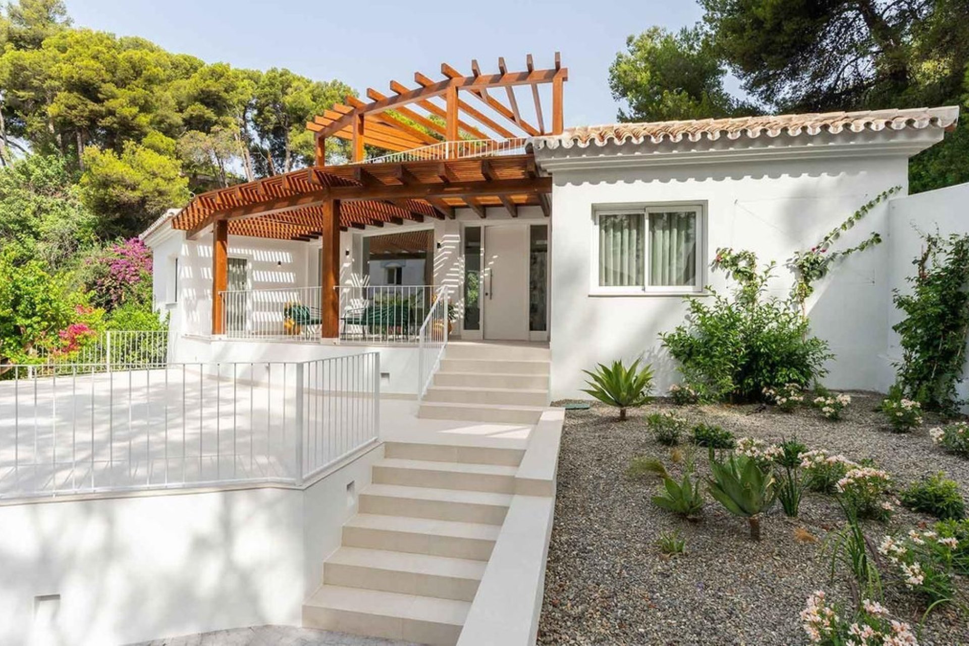 Resale - House - Detached Villa - Marbella - Marbella Centro