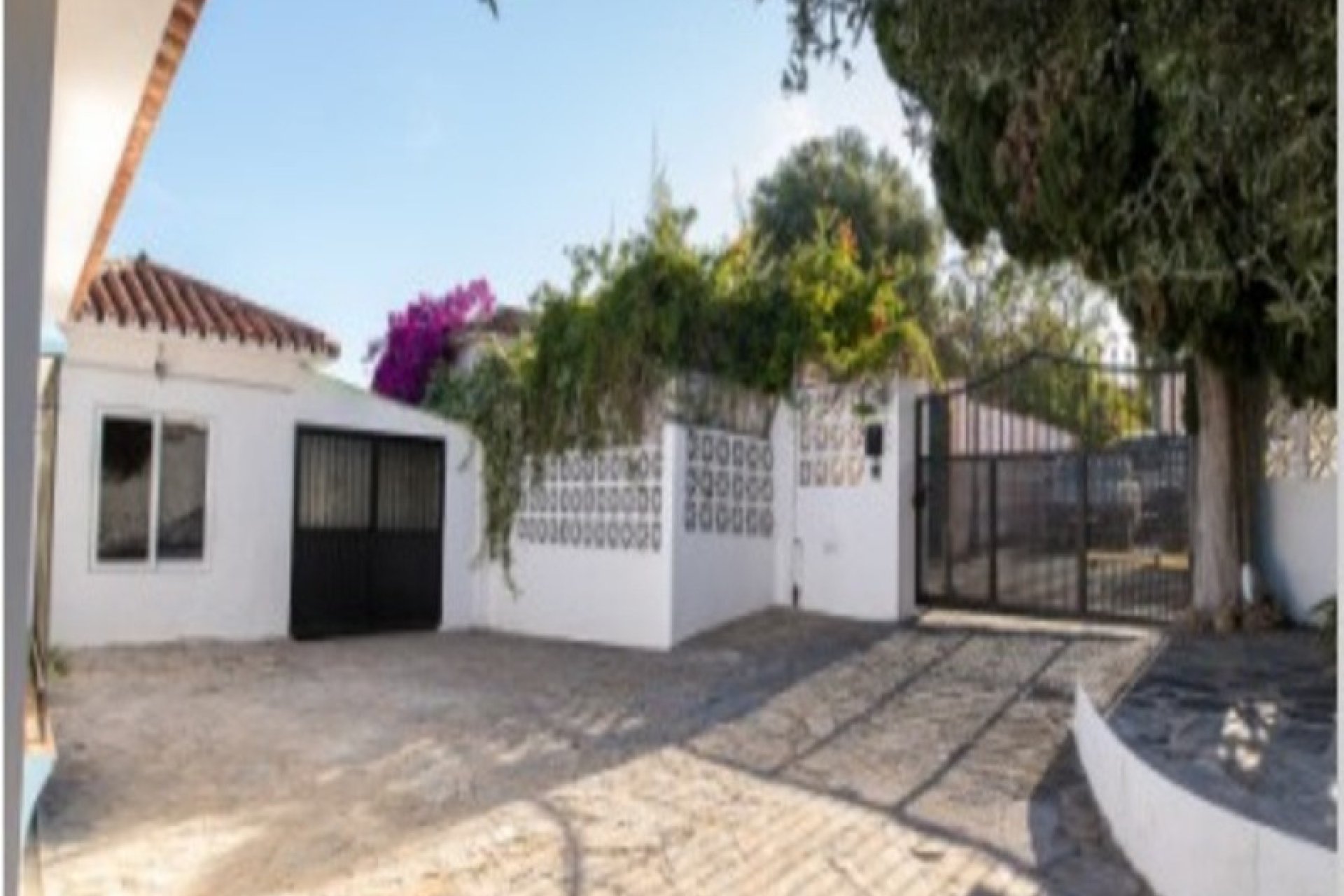 Resale - House - Detached Villa - Marbella - Marbella Centro