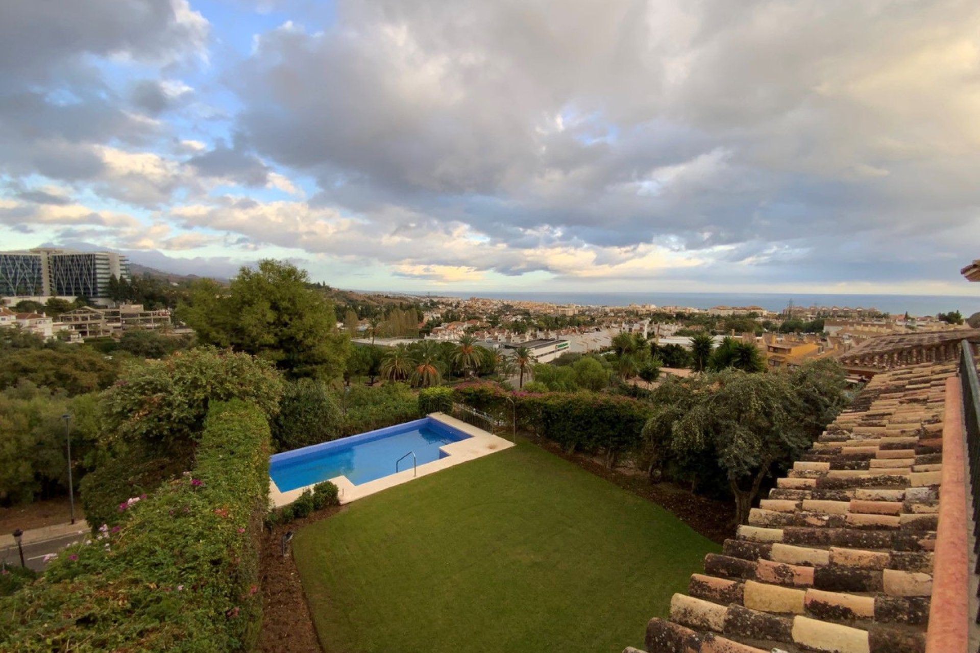 Resale - House - Detached Villa - Marbella - Marbella Centro