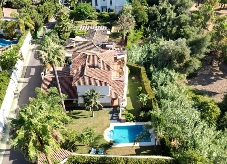 Resale - House - Detached Villa - Marbella - Marbella Centro