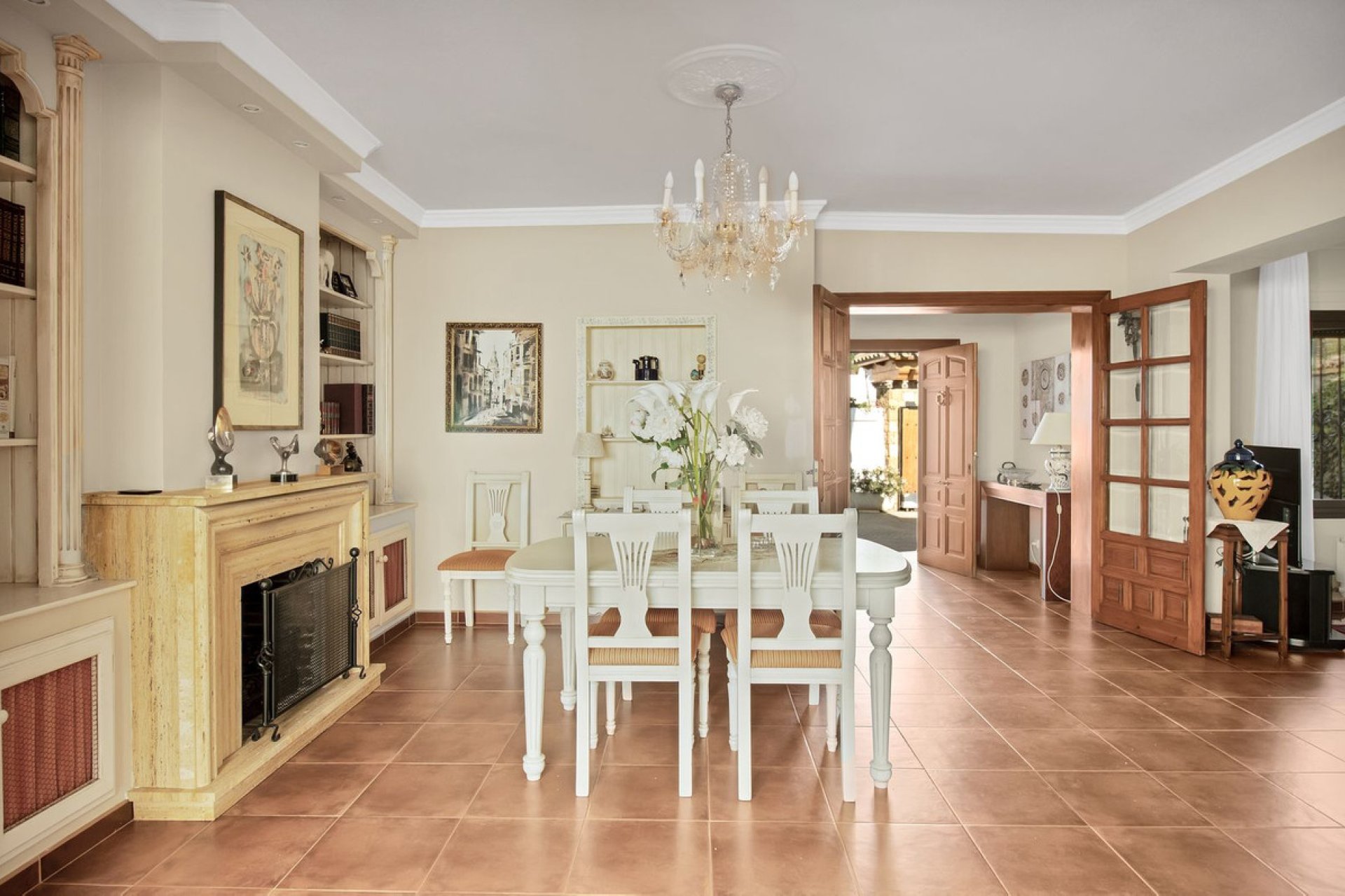 Resale - House - Detached Villa - Marbella - Marbella Centro