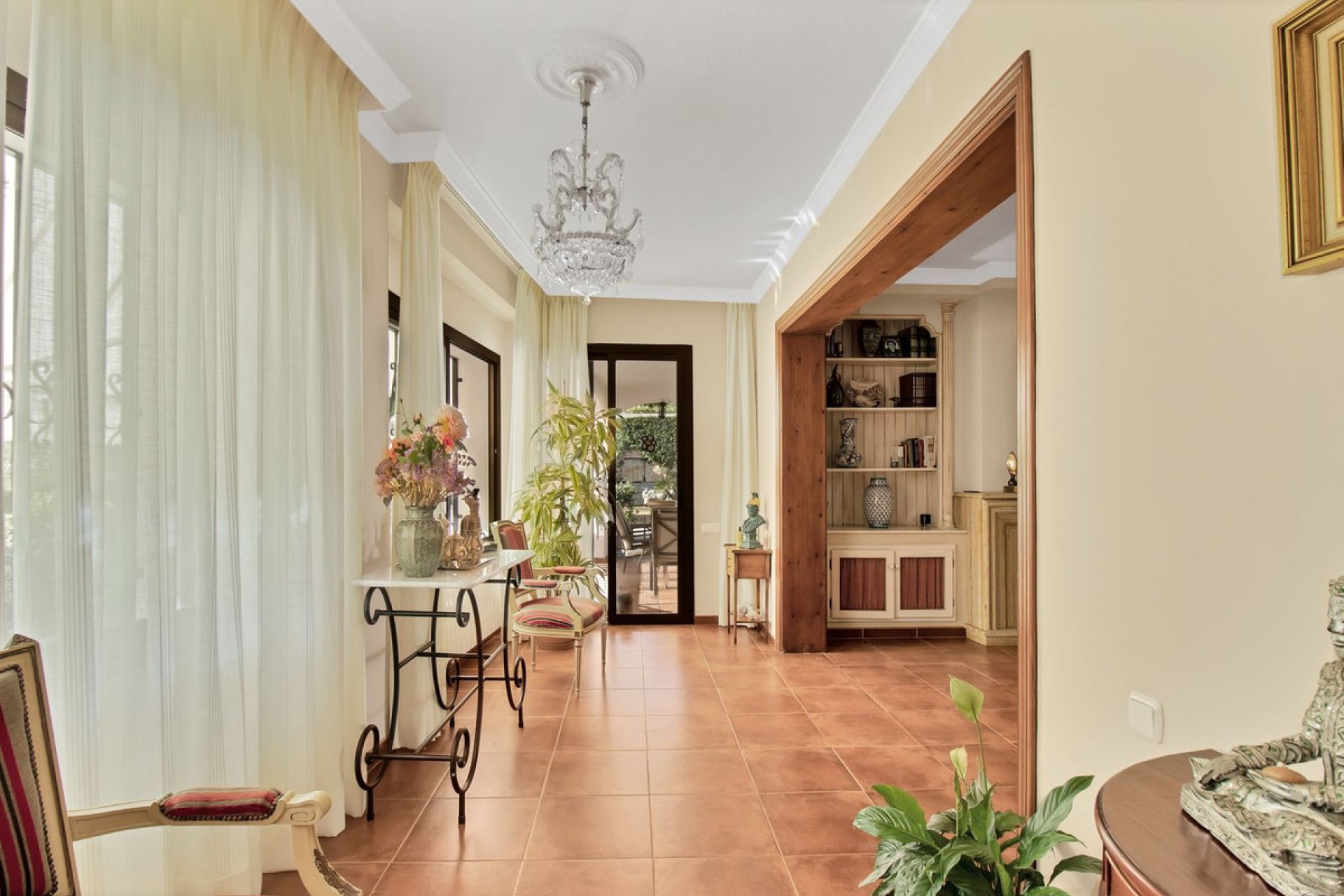 Resale - House - Detached Villa - Marbella - Marbella Centro