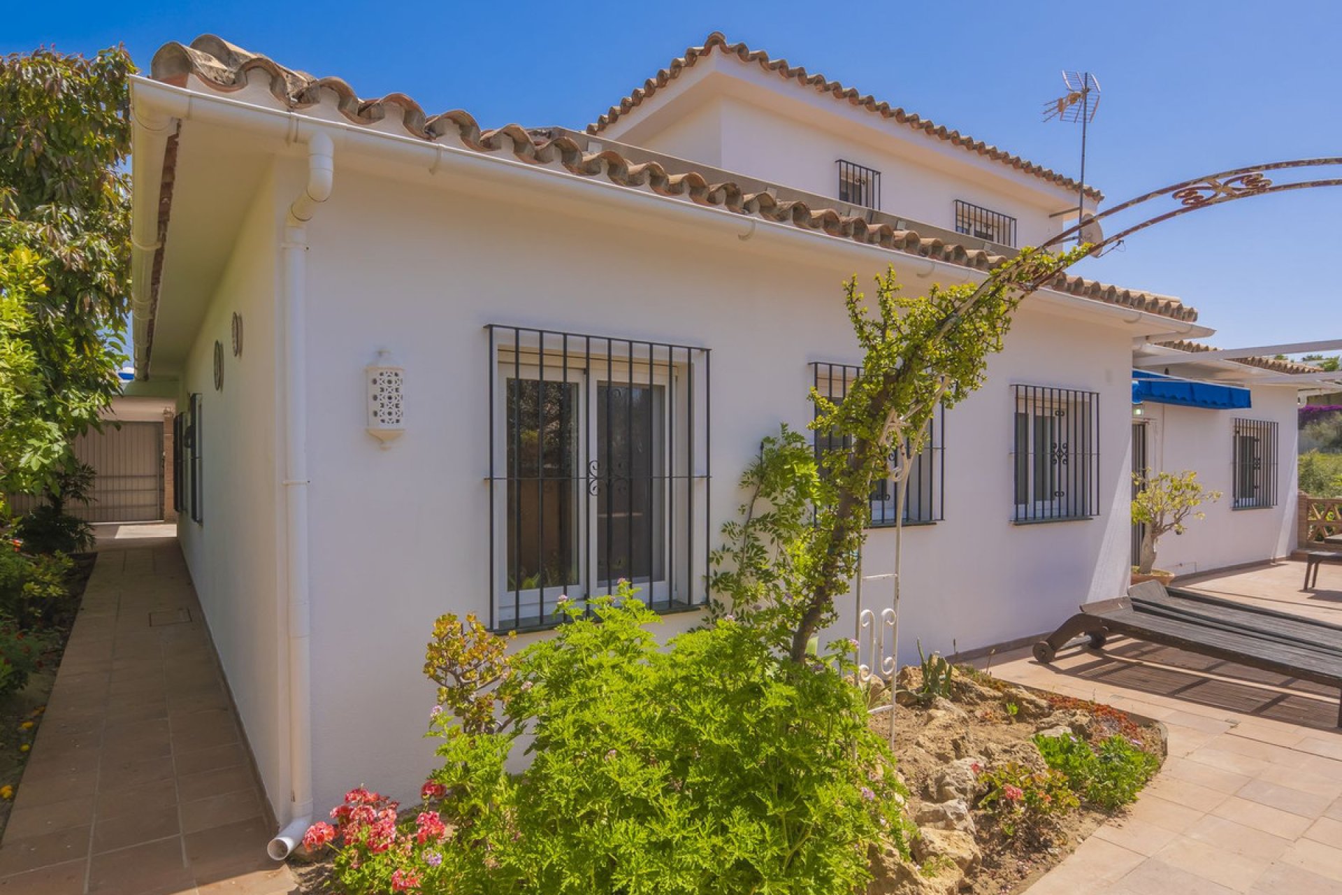 Resale - House - Detached Villa - Marbella - Marbella Centro