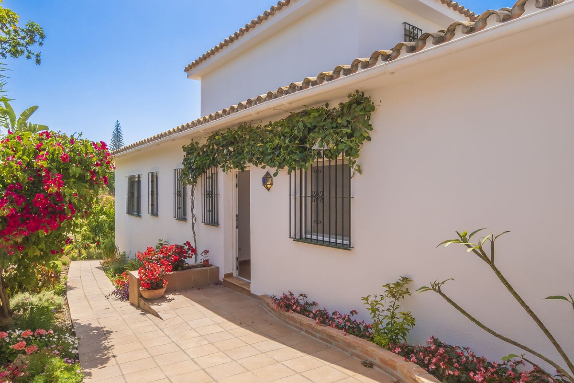 Resale - House - Detached Villa - Marbella - Marbella Centro