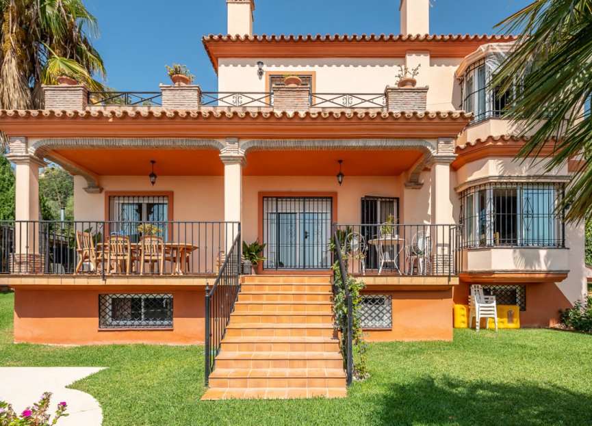 Resale - House - Detached Villa - Marbella - Marbella Centro