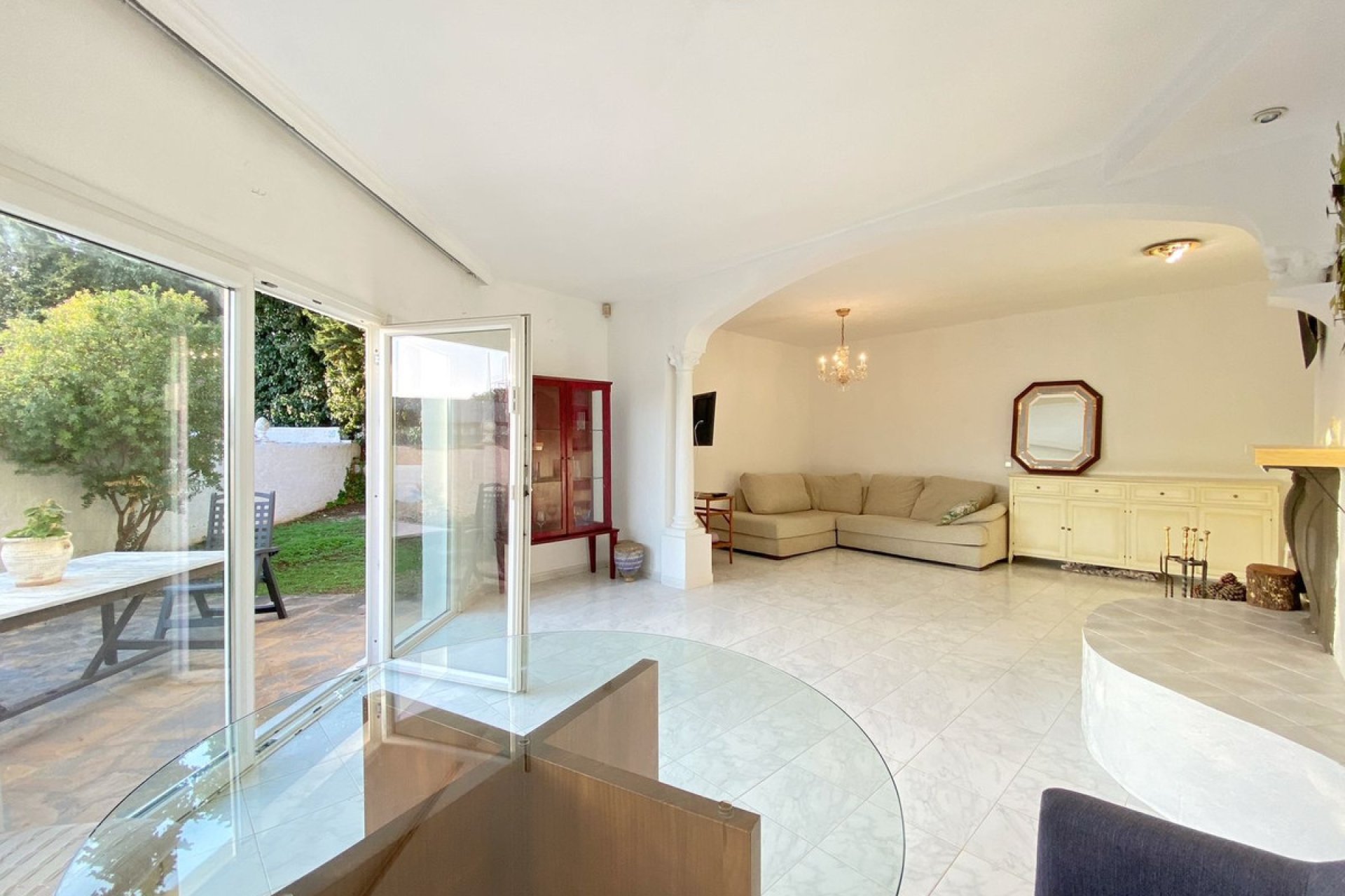 Resale - House - Detached Villa - Marbella - Marbella Centro