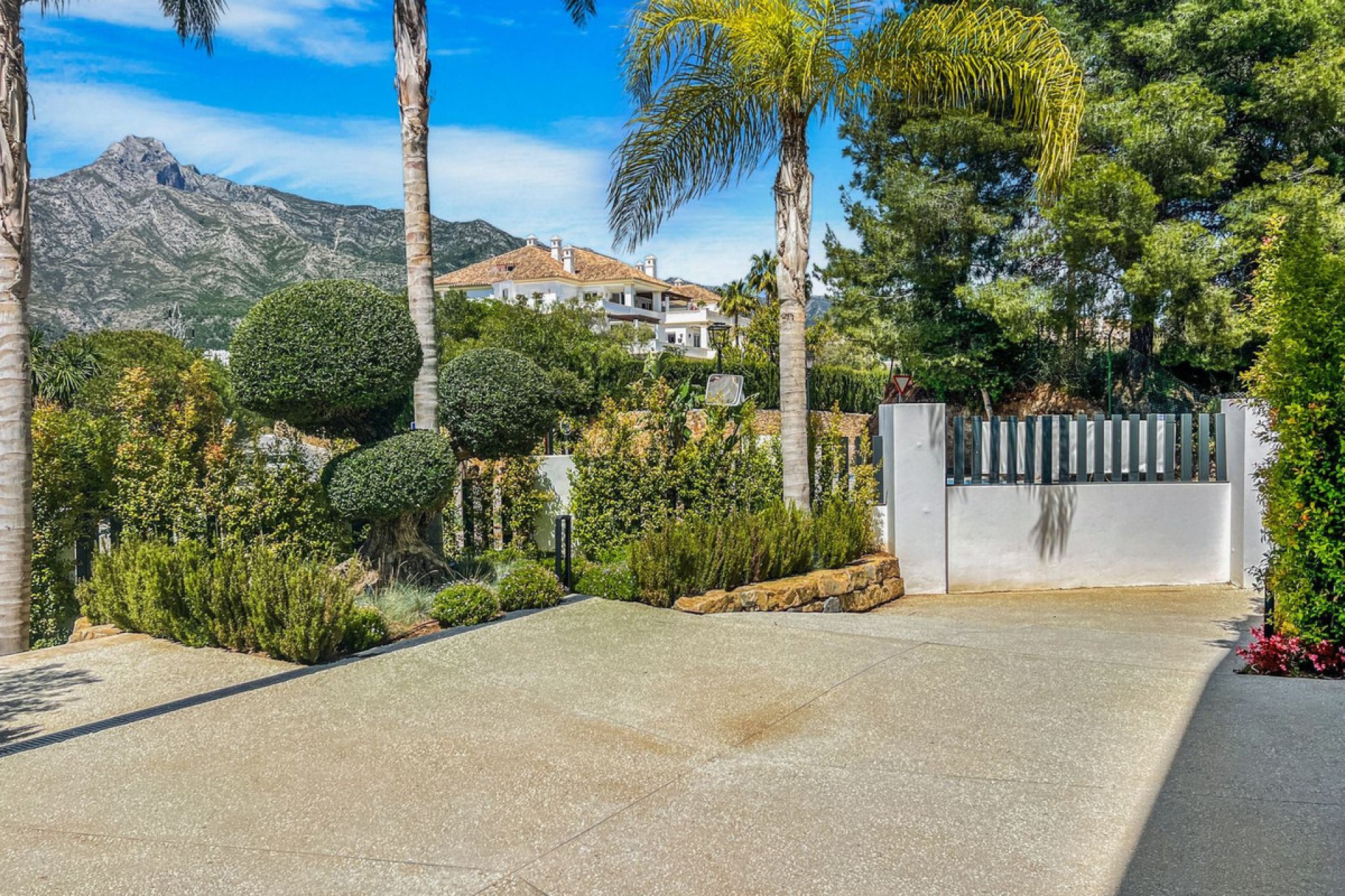 Resale - House - Detached Villa - Marbella - Marbella Centro