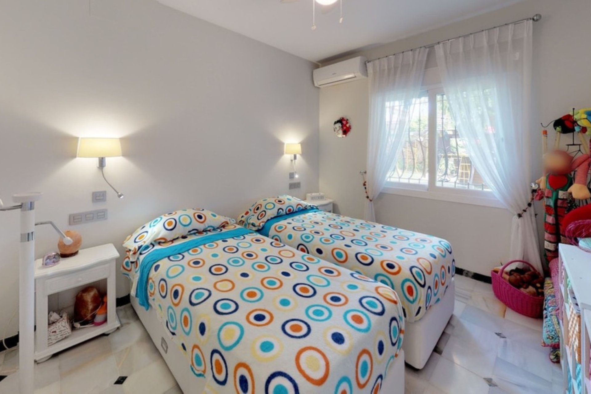 Resale - House - Detached Villa - Marbella - Marbella Centro