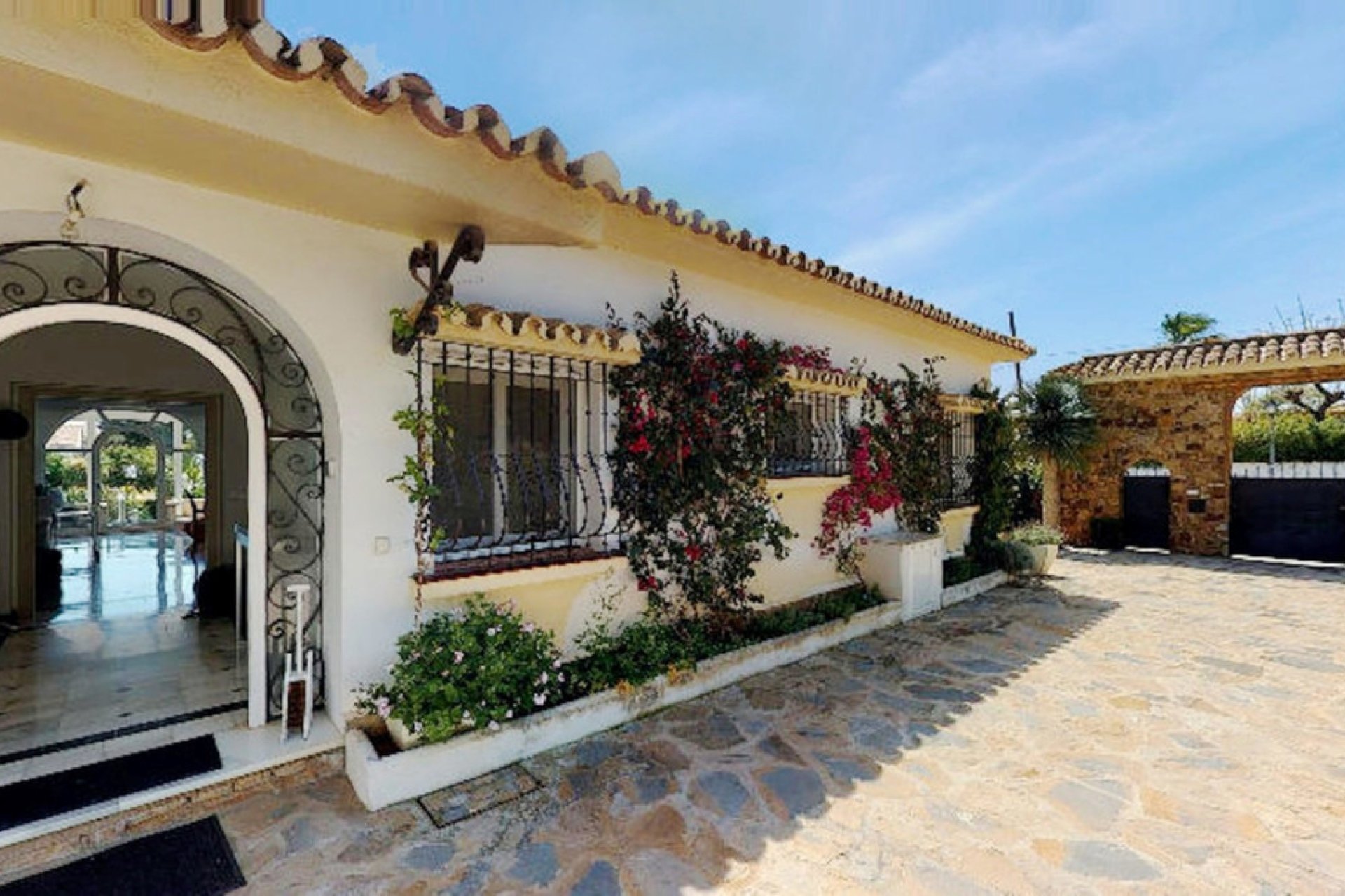 Resale - House - Detached Villa - Marbella - Marbella Centro